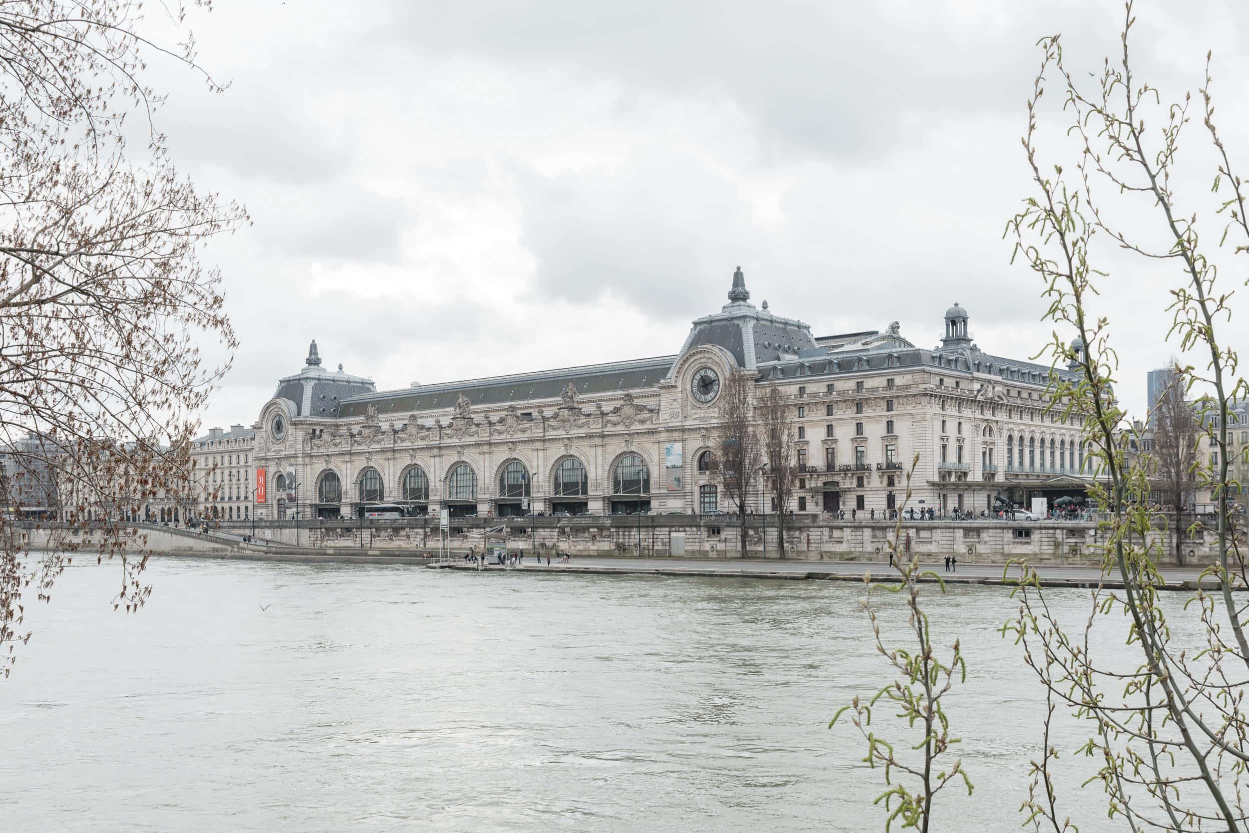 Estética blanca del Museo de Orsay Fondos de pantalla