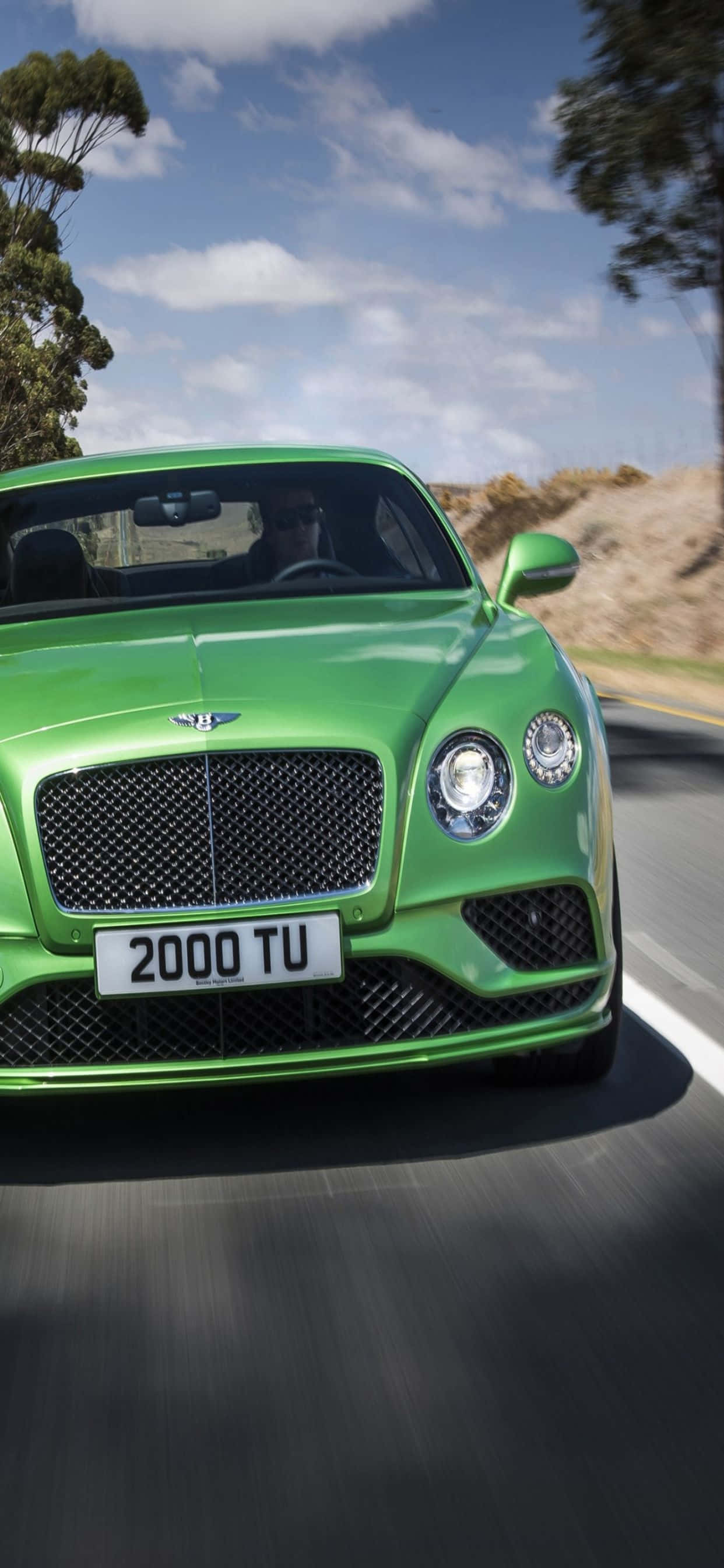 Experimenta el Lujo de un iPhone XS Max y un Auto Bentley Fondos de pantalla