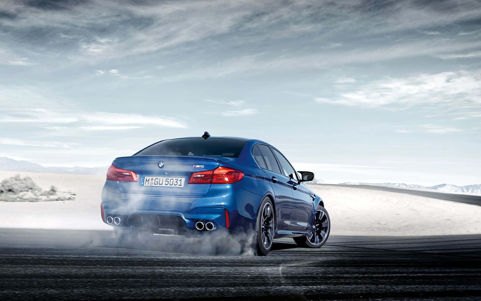 Fondo 720p Serie M BMW M5 Azul en la Nieve Fondos de pantalla