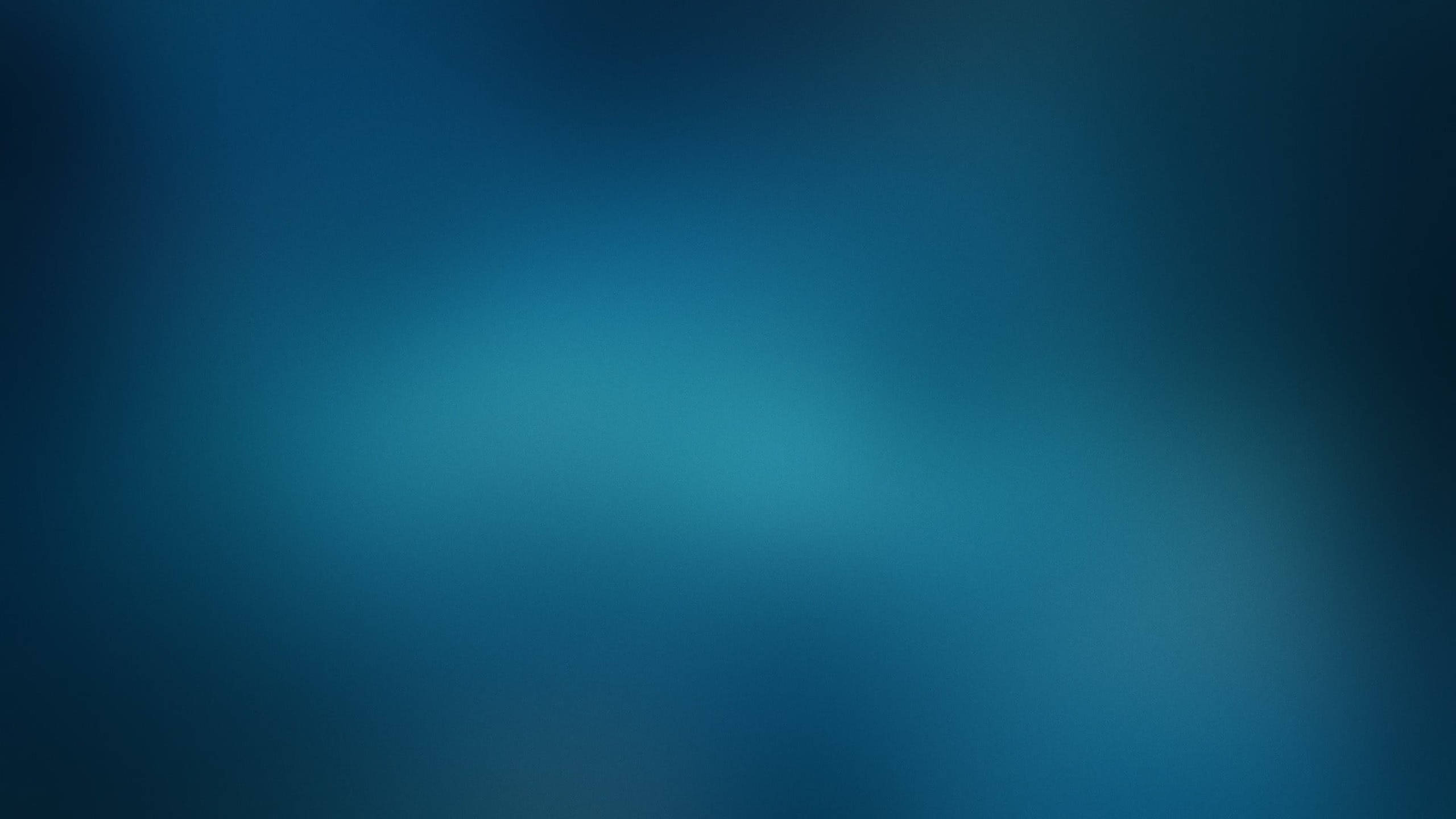 Fondo Azul Sólido con Degradado Suave Fondos de pantalla