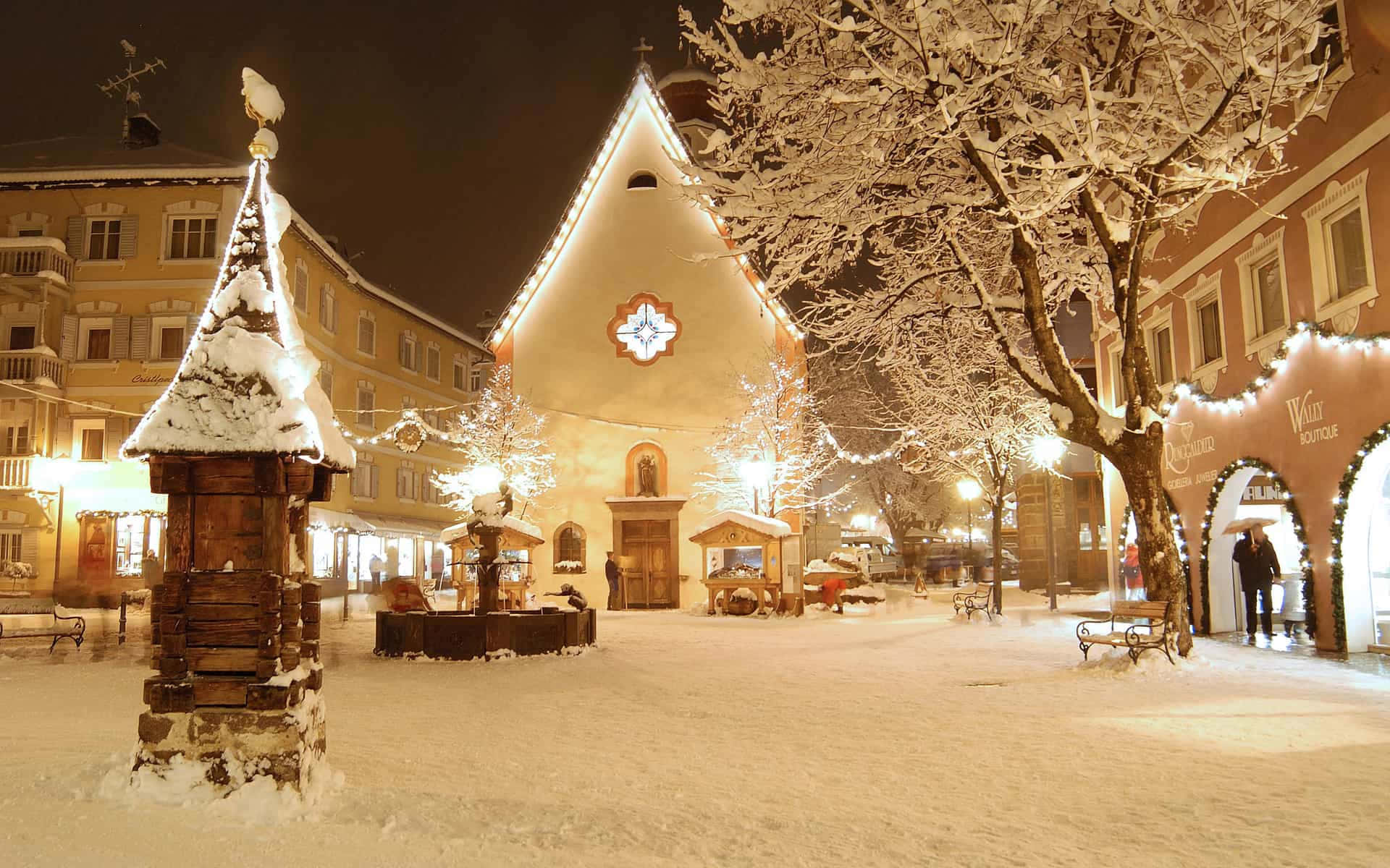 Fondo de Capilla San Antonio Ortisei en Invierno Fondos de pantalla