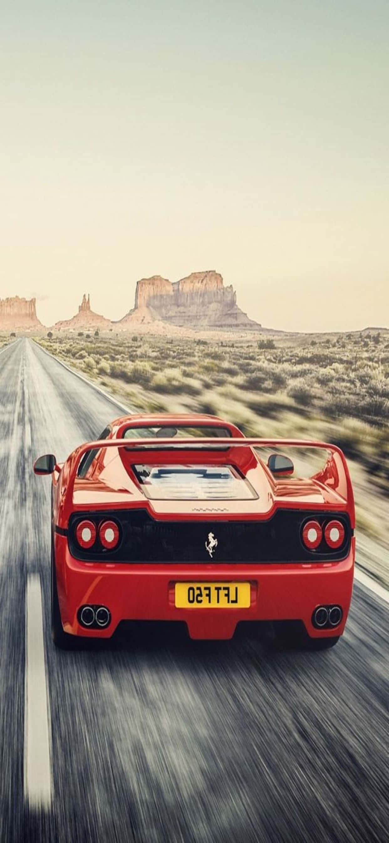 Fondo de Ferrari para iPhone Xs Max Ferrari F50 Rojo en la Carretera Fondos de pantalla