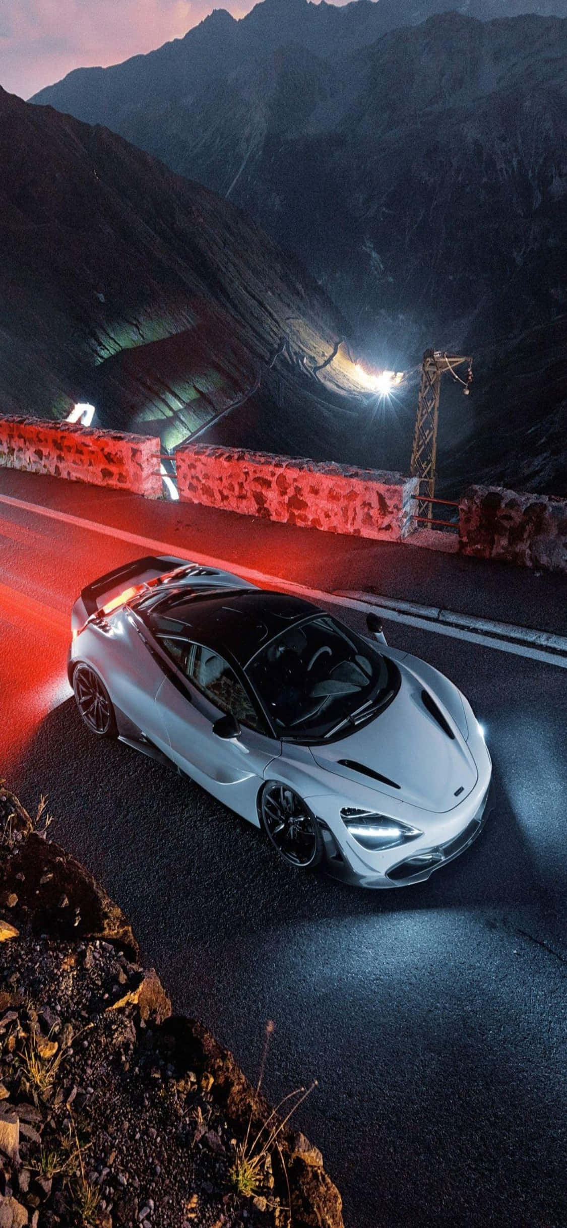 Fondo de iPhone X con McLaren 720s Blanco Fondos de pantalla