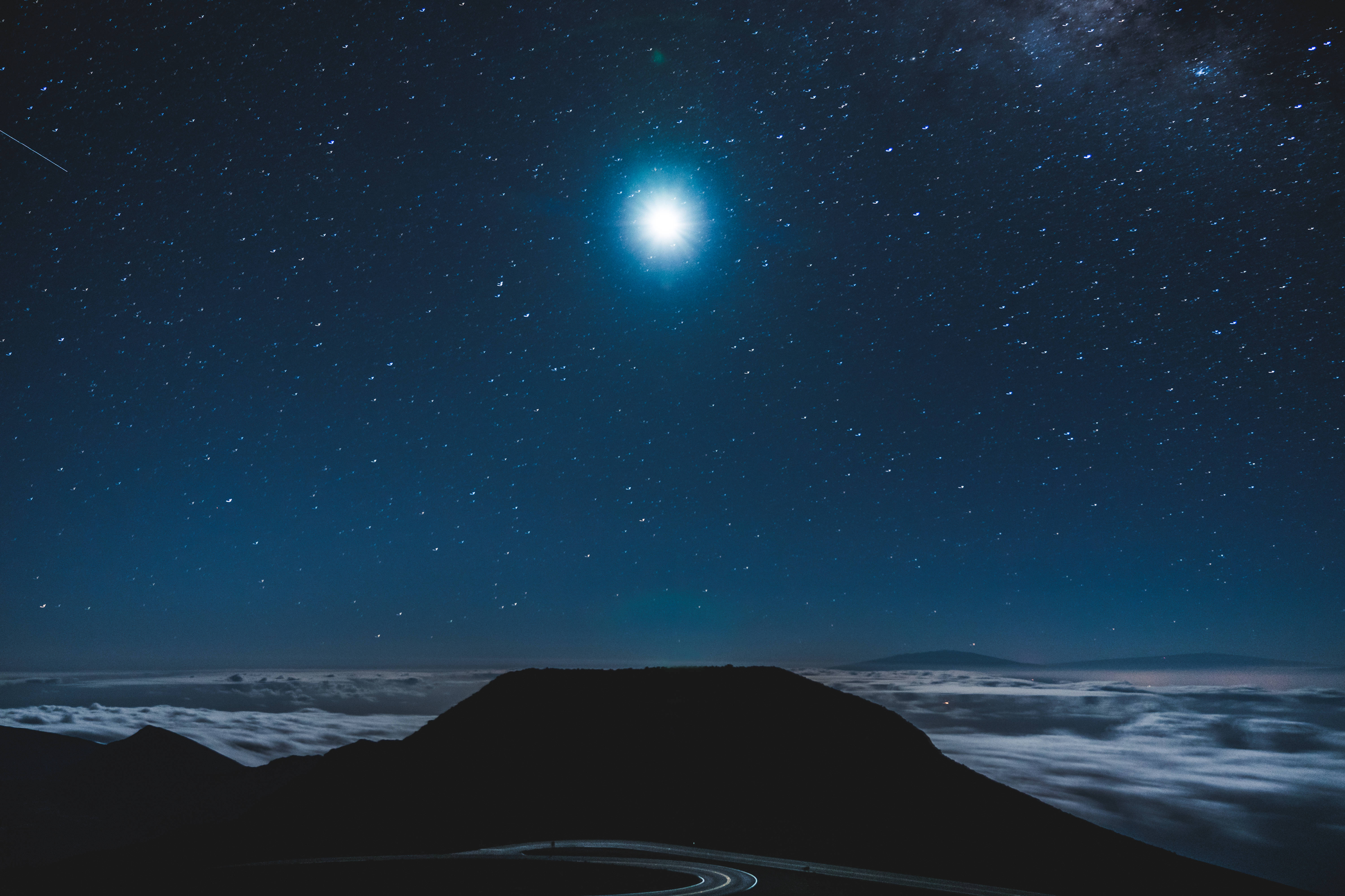 Fondo de luna y galaxia para teléfono Fondos de pantalla
