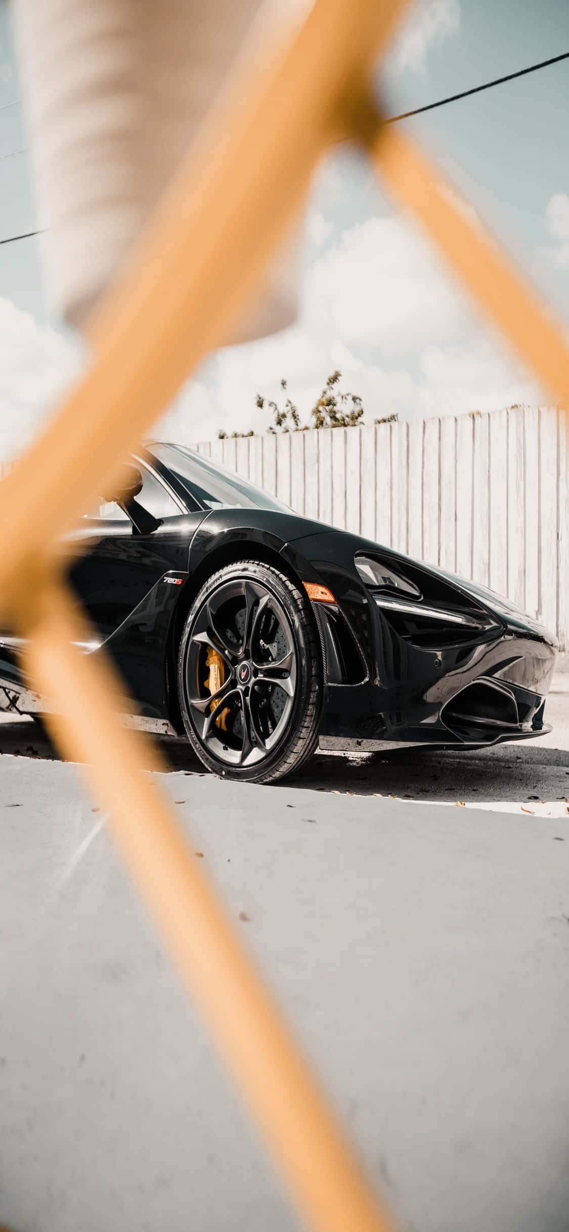 Fondo de Miami con McLaren 720S para iPhone X Fondos de pantalla