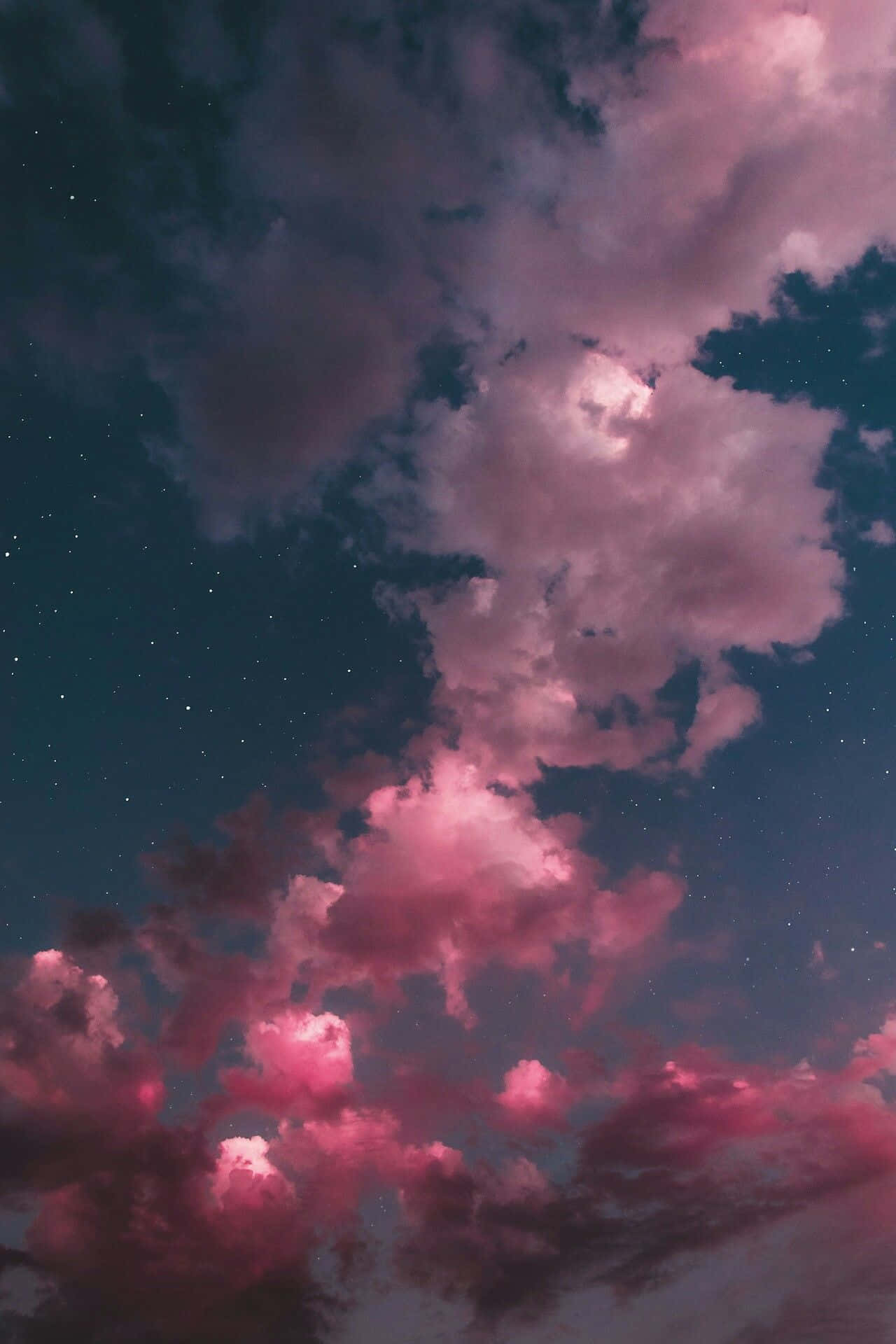 Fondo de Nubes Púrpuras 1280 x 1920 Fondos de pantalla