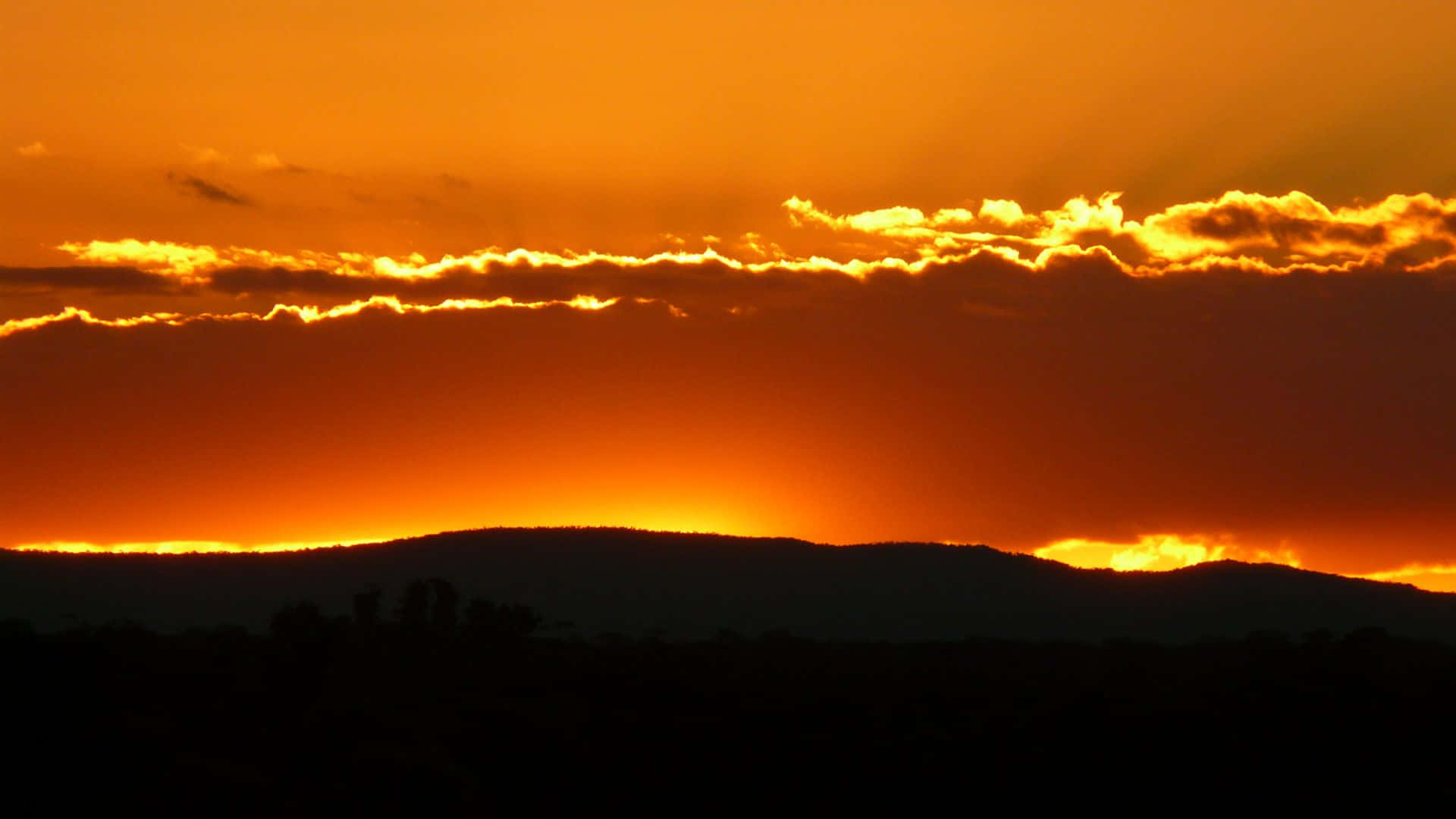 Fondo de Nubes y Cielos Anaranjados Fondos de pantalla