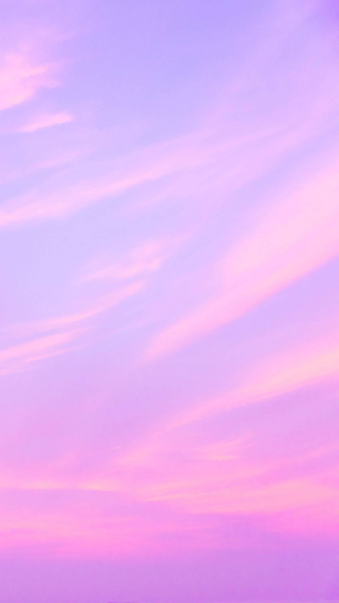 Fondo de pantalla iPhone en tono lila claro con cielo degradado Fondos de pantalla