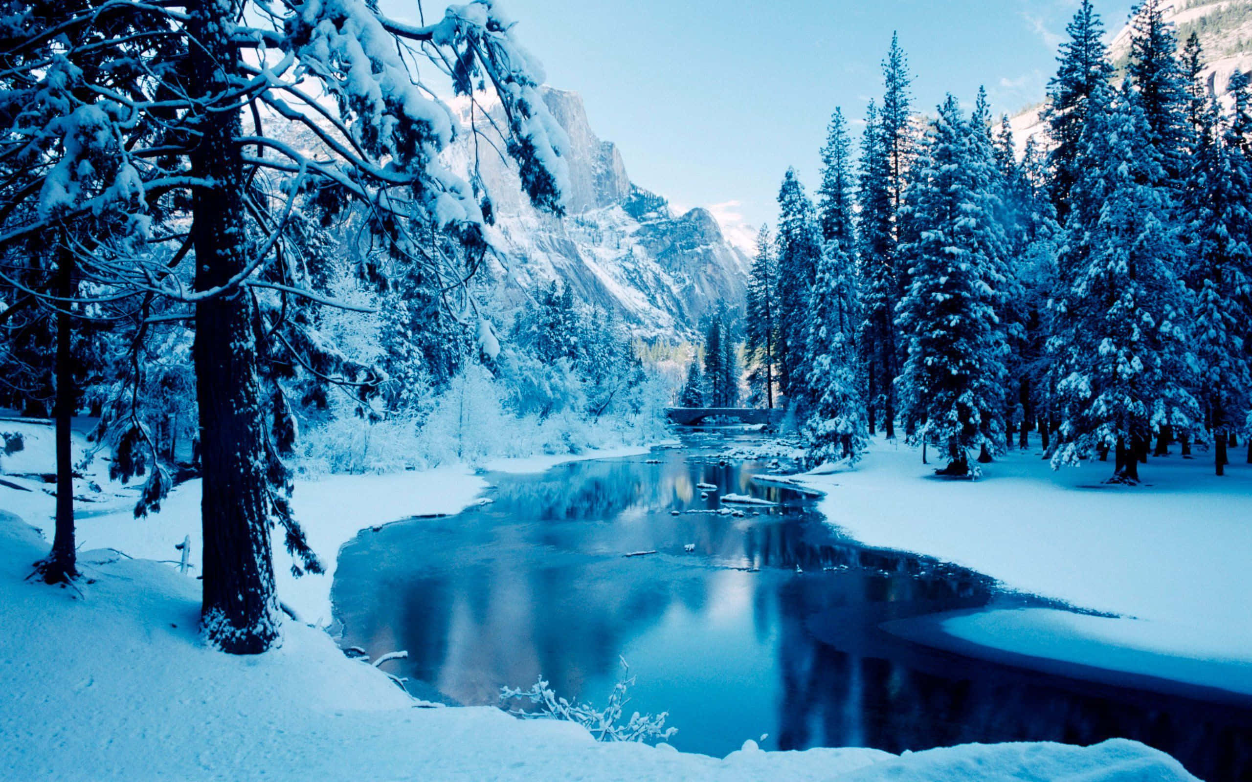 Fondo de Río Helado en Paraíso Invernal Fondos de pantalla