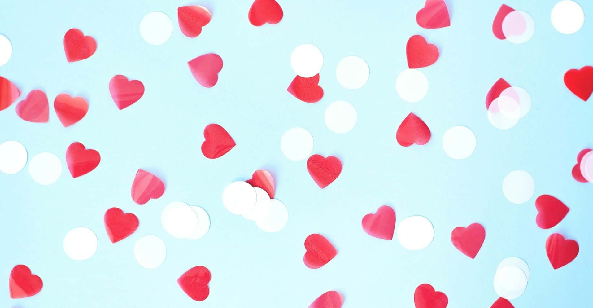Fondo de San Valentín con Corazones y Círculos de Papel Fondos de pantalla