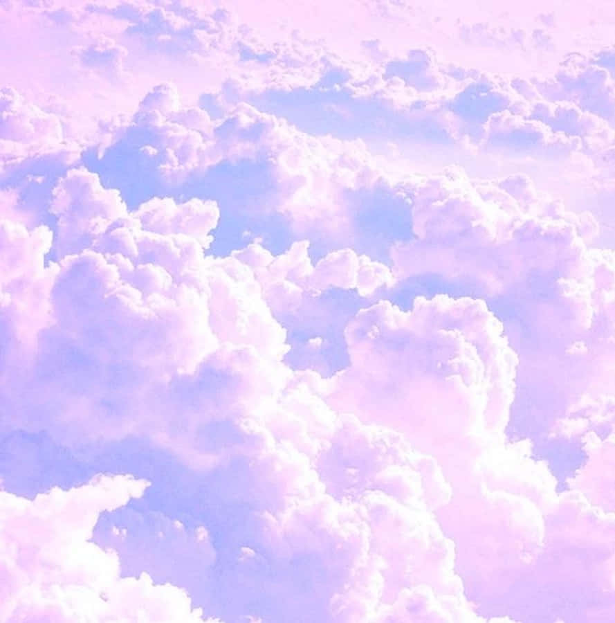 Fondo Estético de Nubes Brillantes en Lavanda Púrpura Pastel Fondos de pantalla