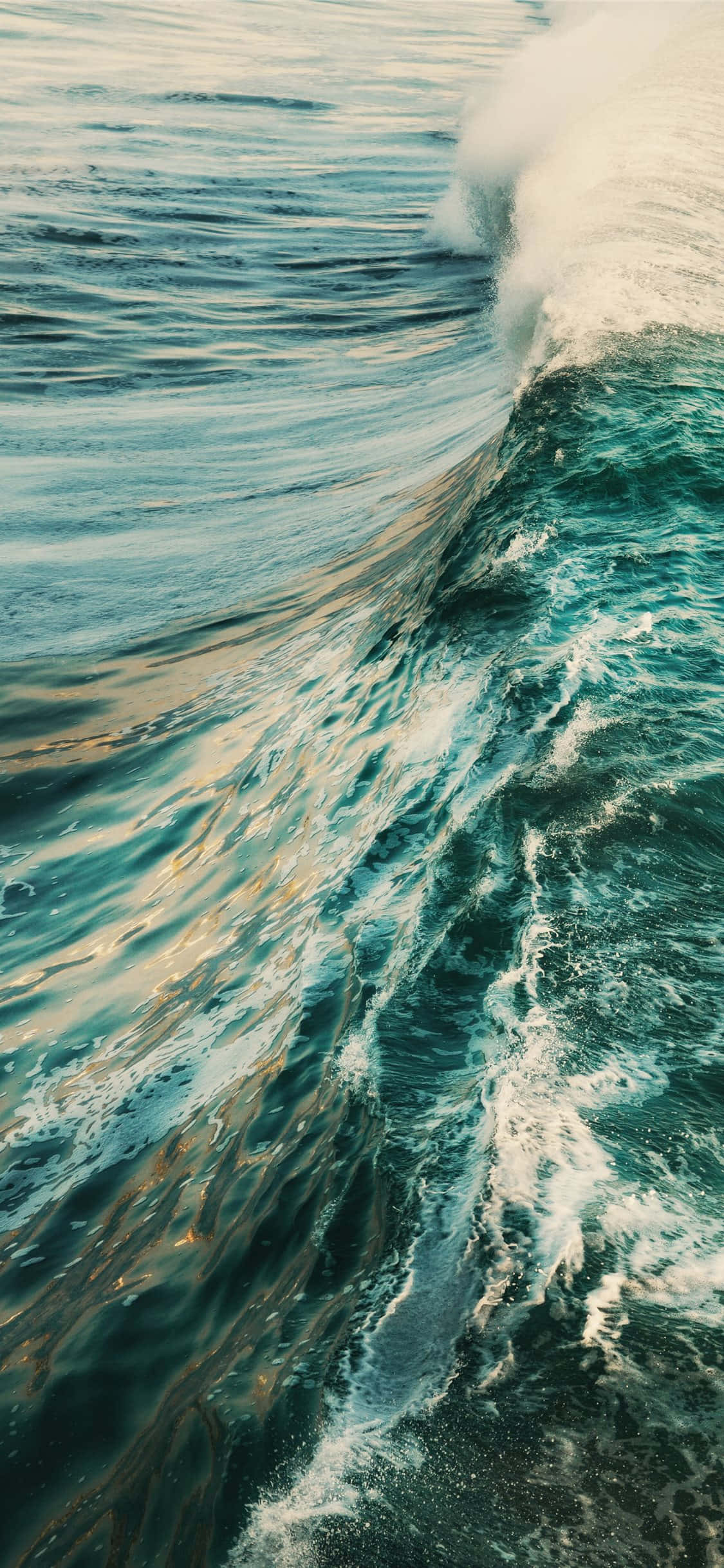 Fondo Malibu para iPhone X con ola azul del océano Fondos de pantalla