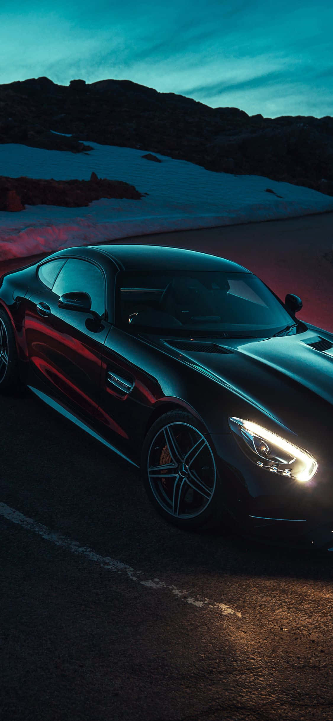 Fondo Negro de Mercedes AMG con Faros para iPhone Xs Fondos de pantalla