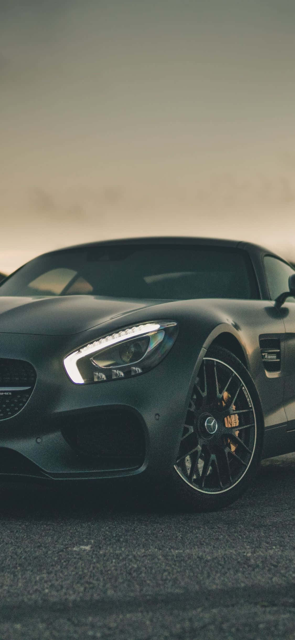 Fondo negro mate del Mercedes AMG para iPhone XS Fondos de pantalla