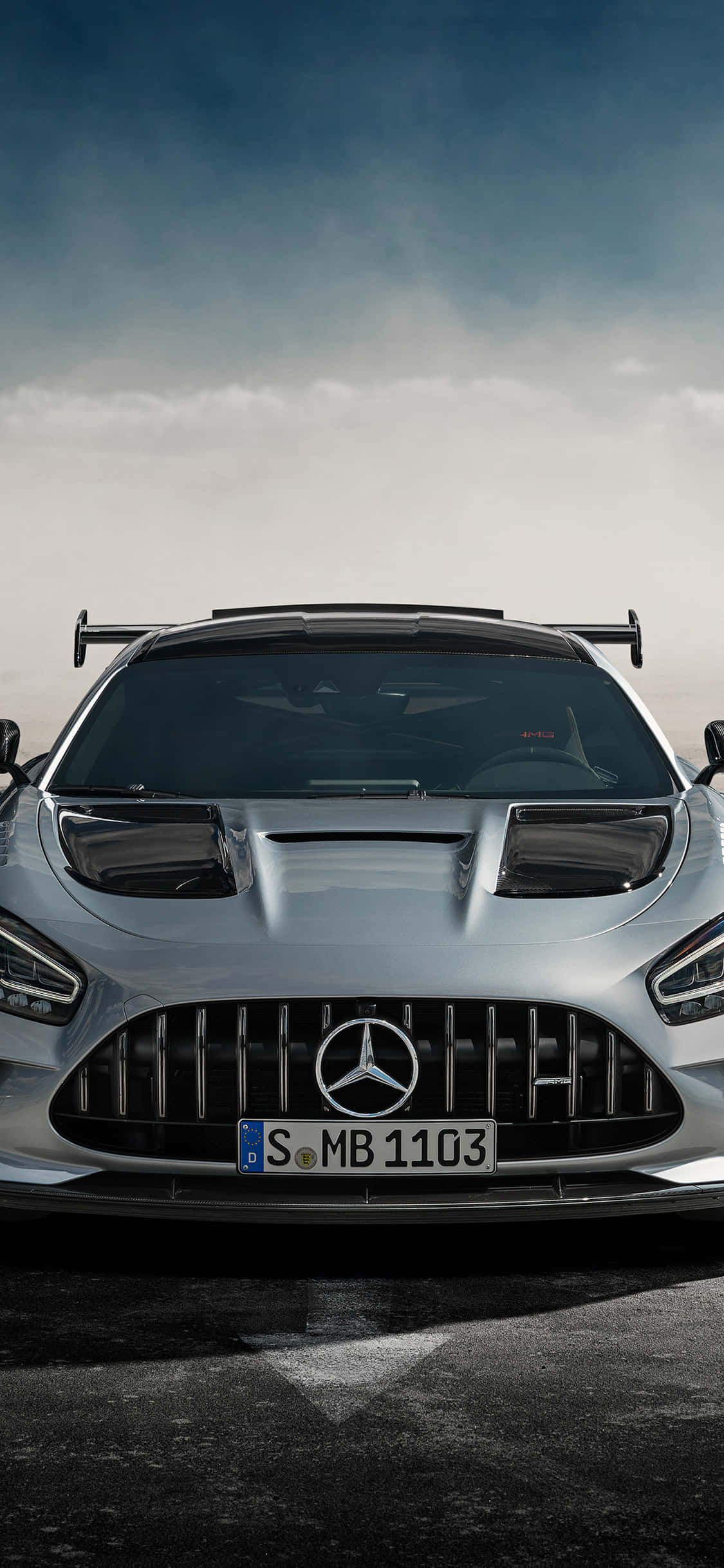 Fondo plateado iPhone Xs Mercedes AMG Fondos de pantalla