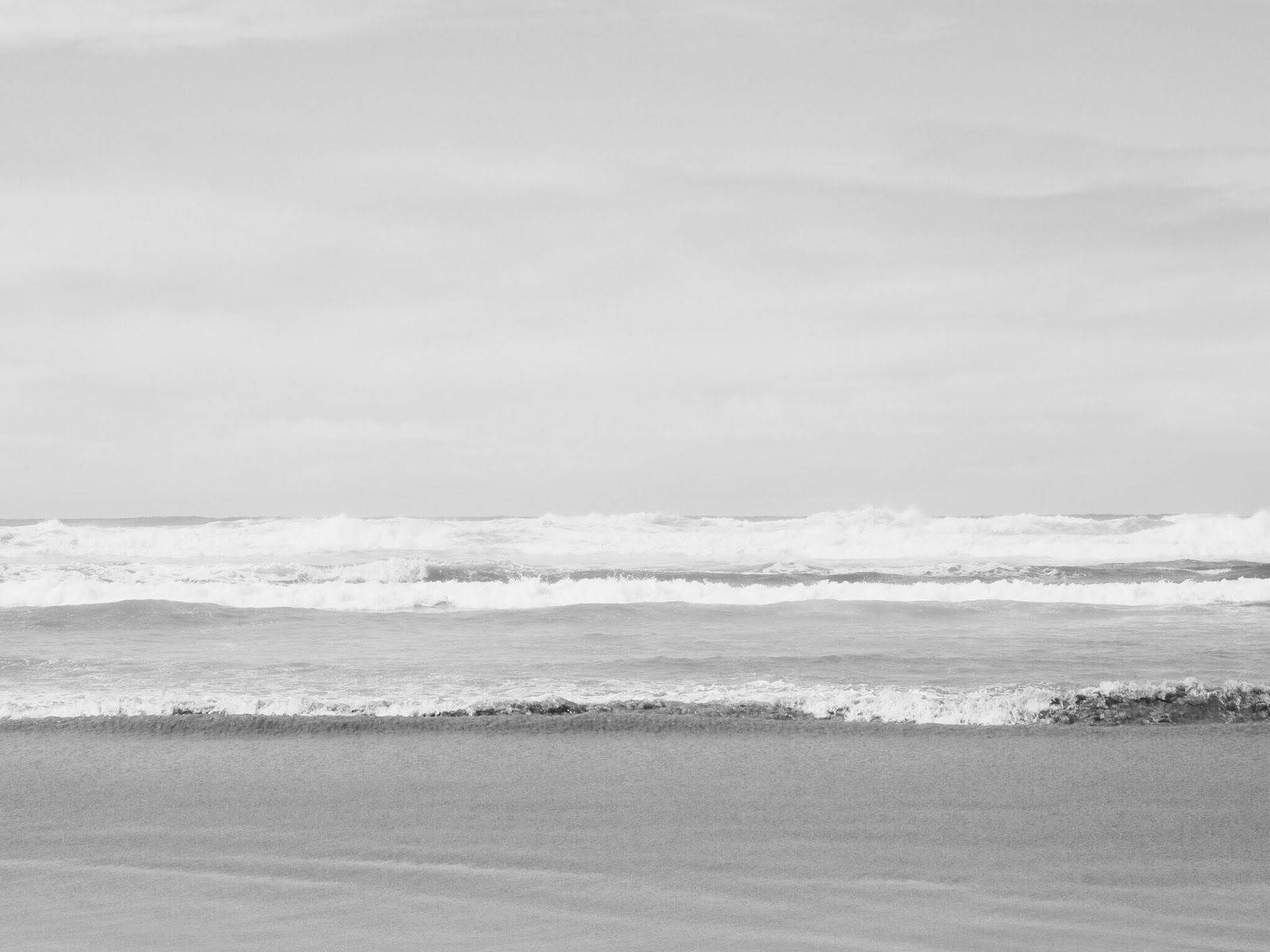 Foto estética del mar en gris Fondos de pantalla
