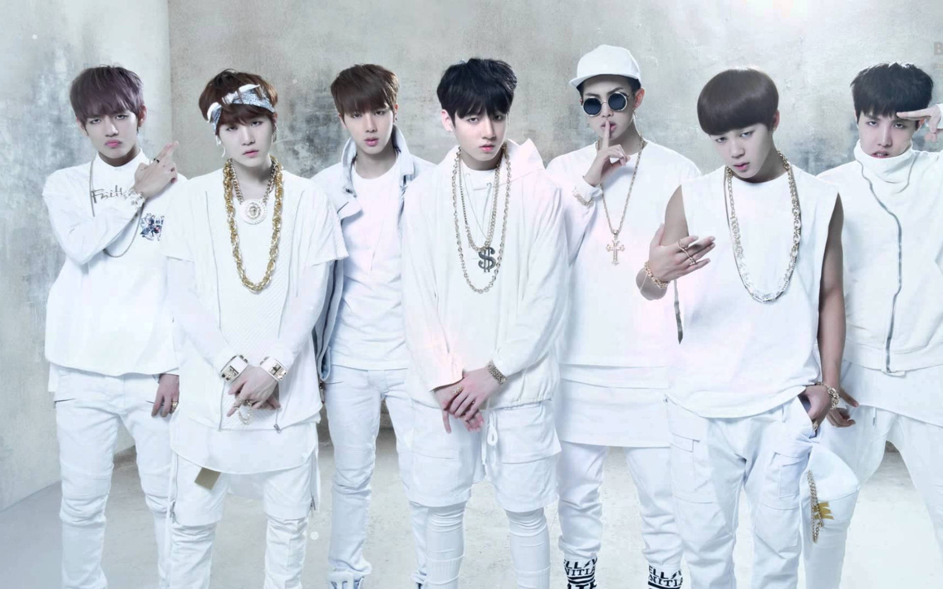 Foto grupal de BTS completamente de blanco Fondos de pantalla