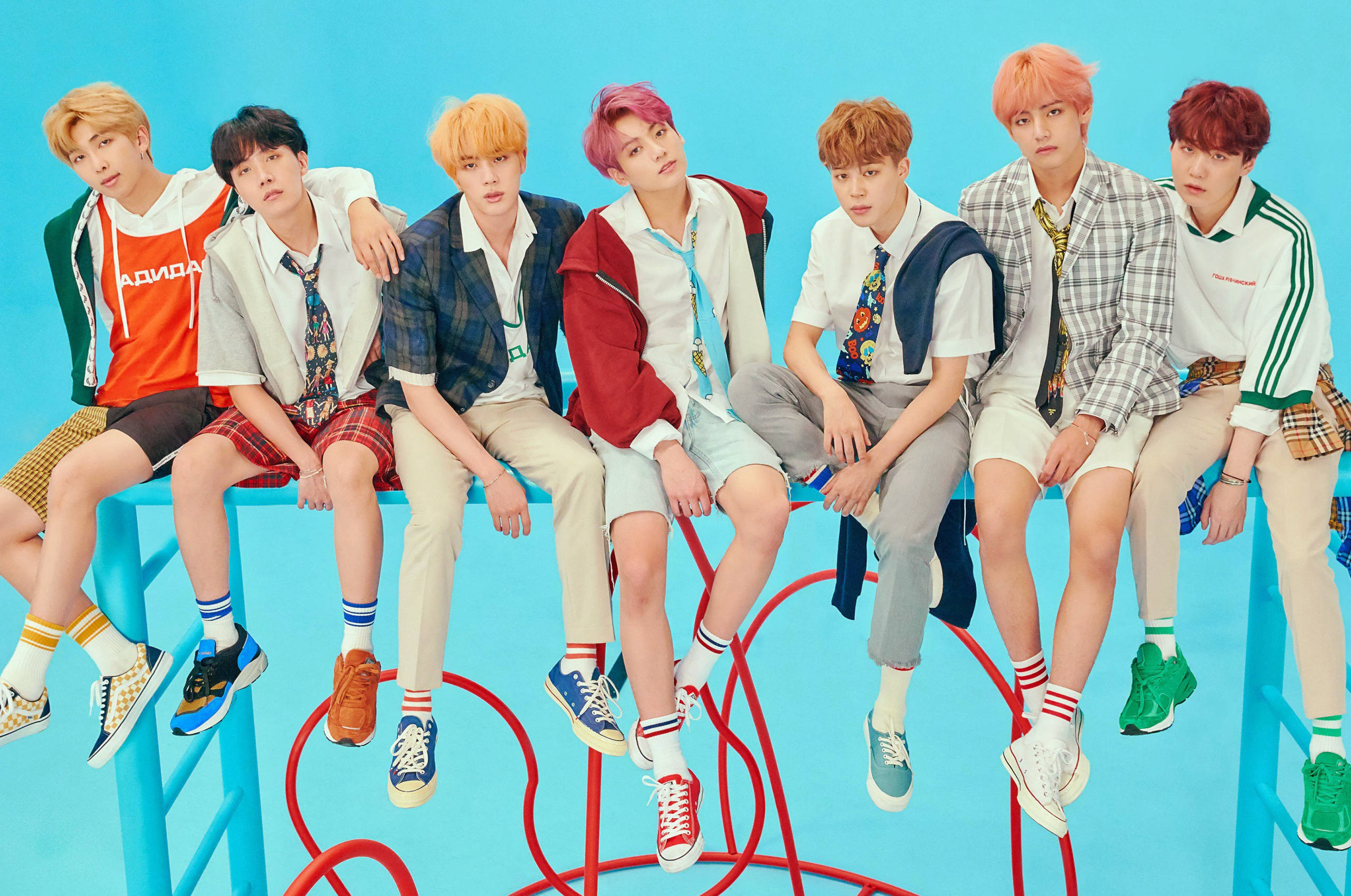 Foto grupal de BTS en azul Fondos de pantalla