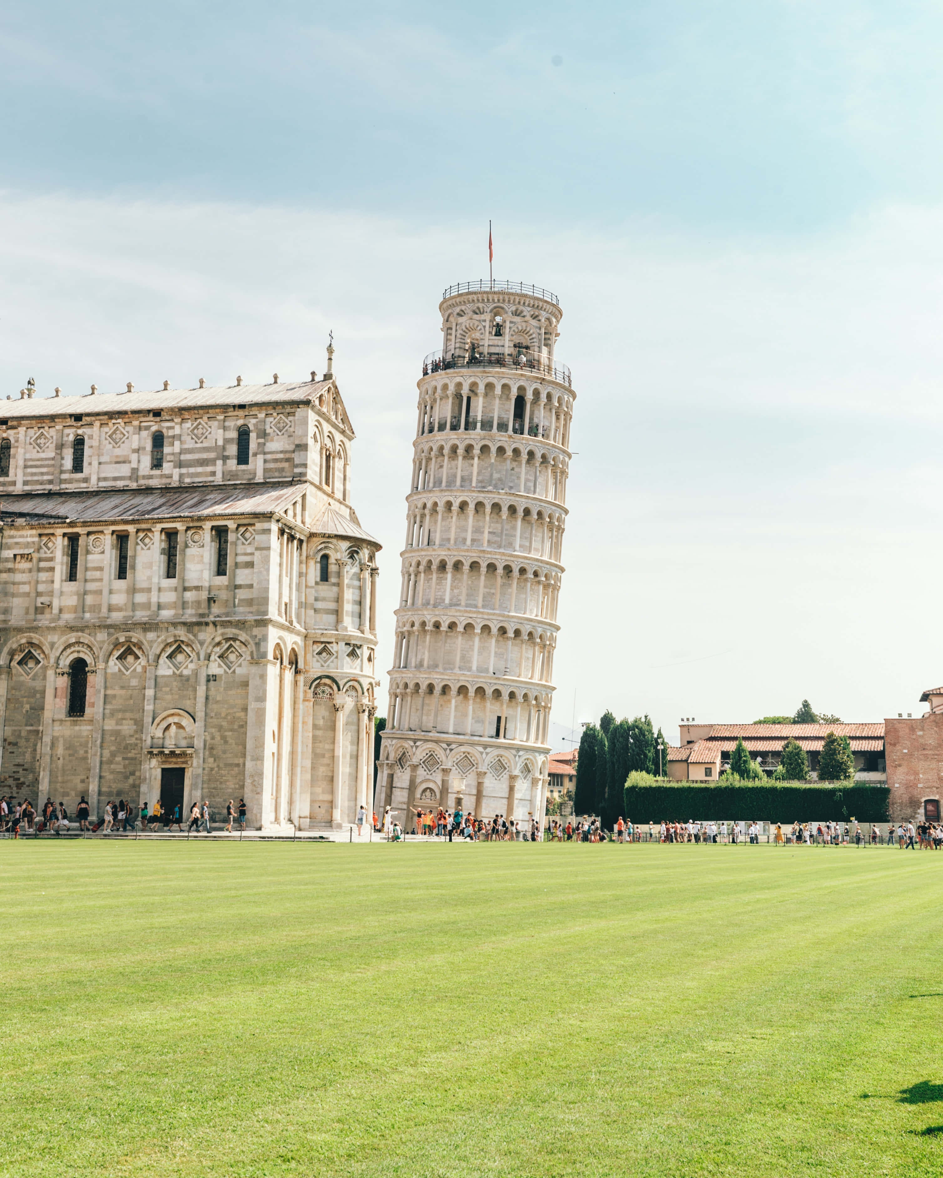 Fotografía de la Torre Inclinada de Pisa con teléfono Fondos de pantalla
