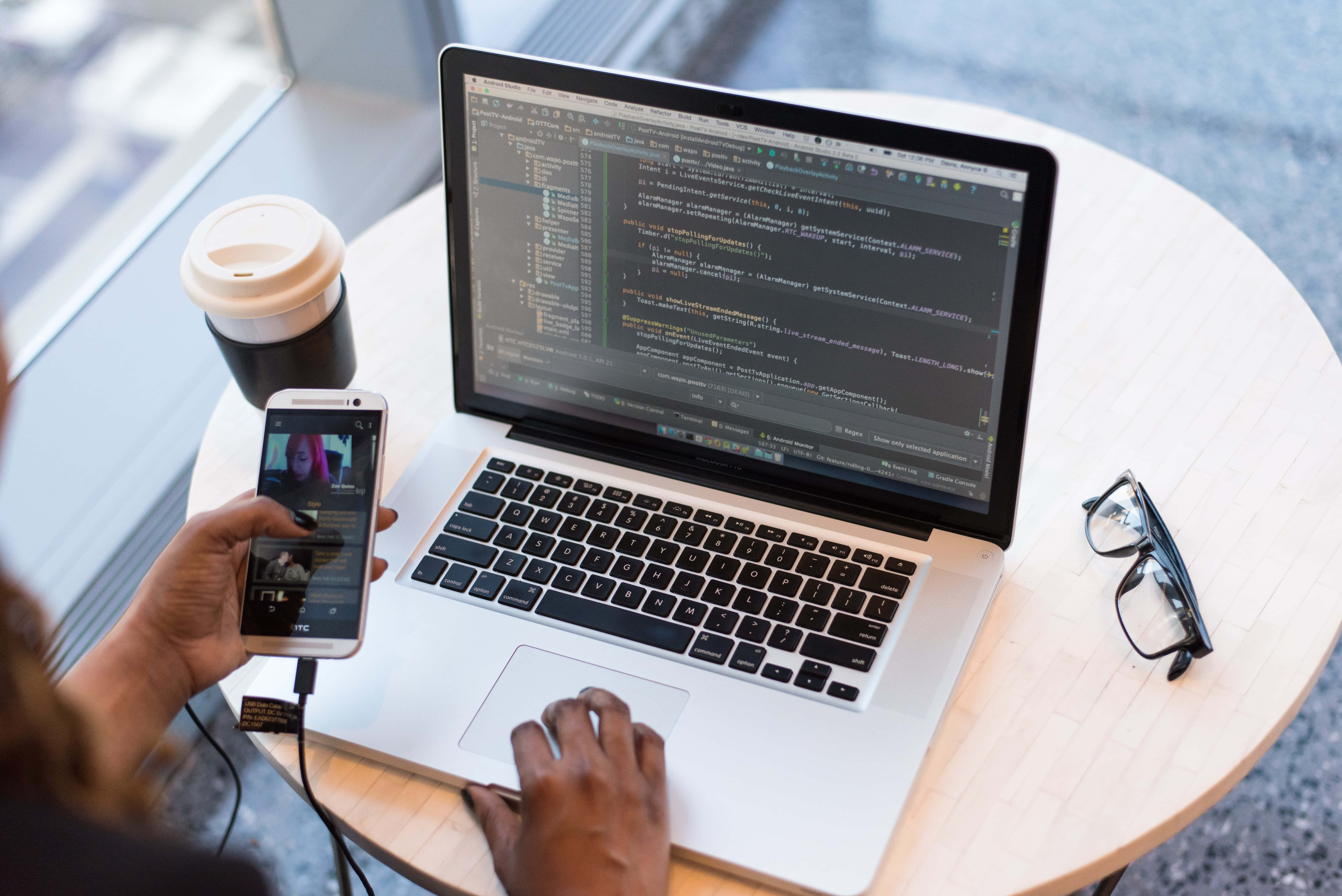 Fotos estéticas de MacBook Fondos de pantalla