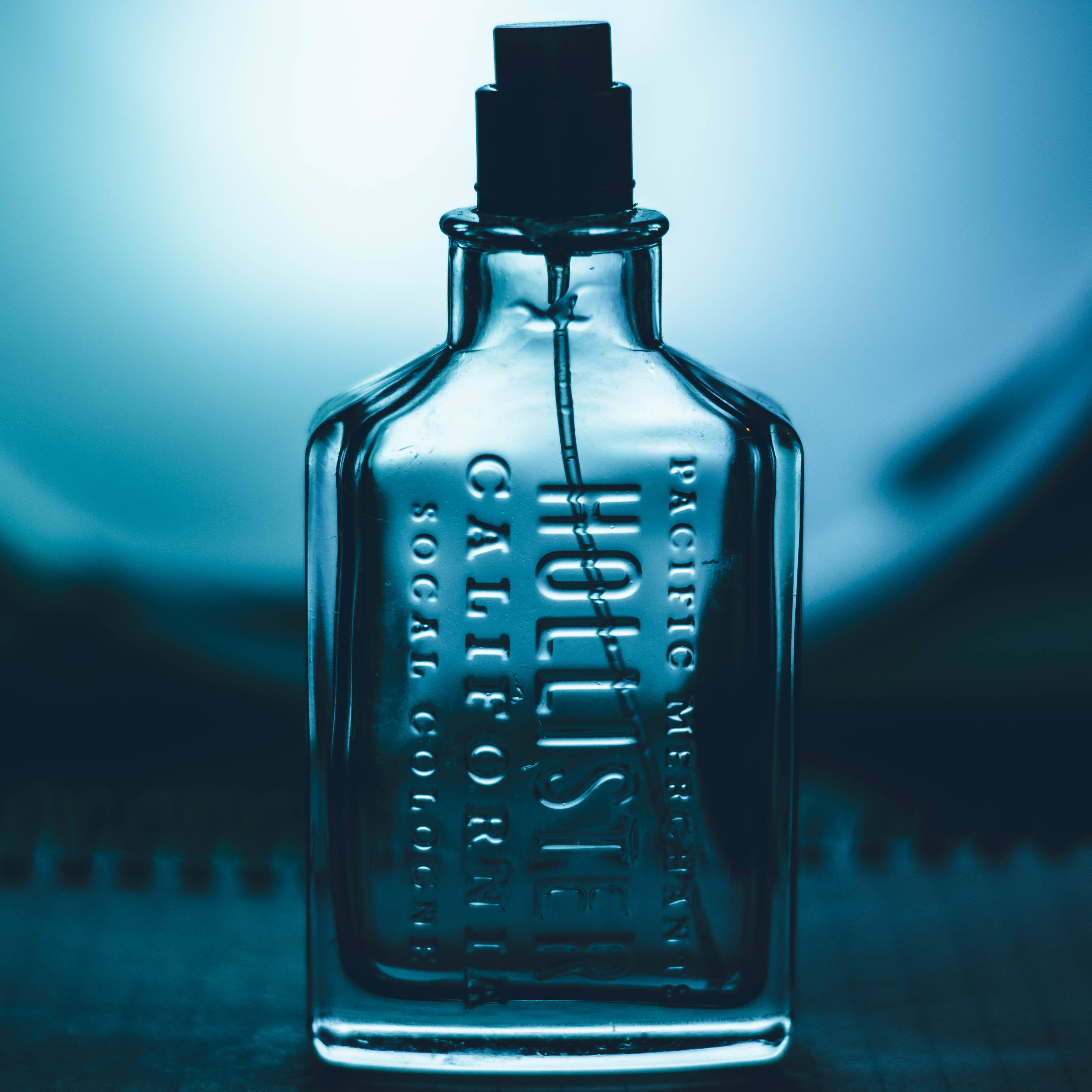 Frasco de perfume grabado Hollister Fondos de pantalla