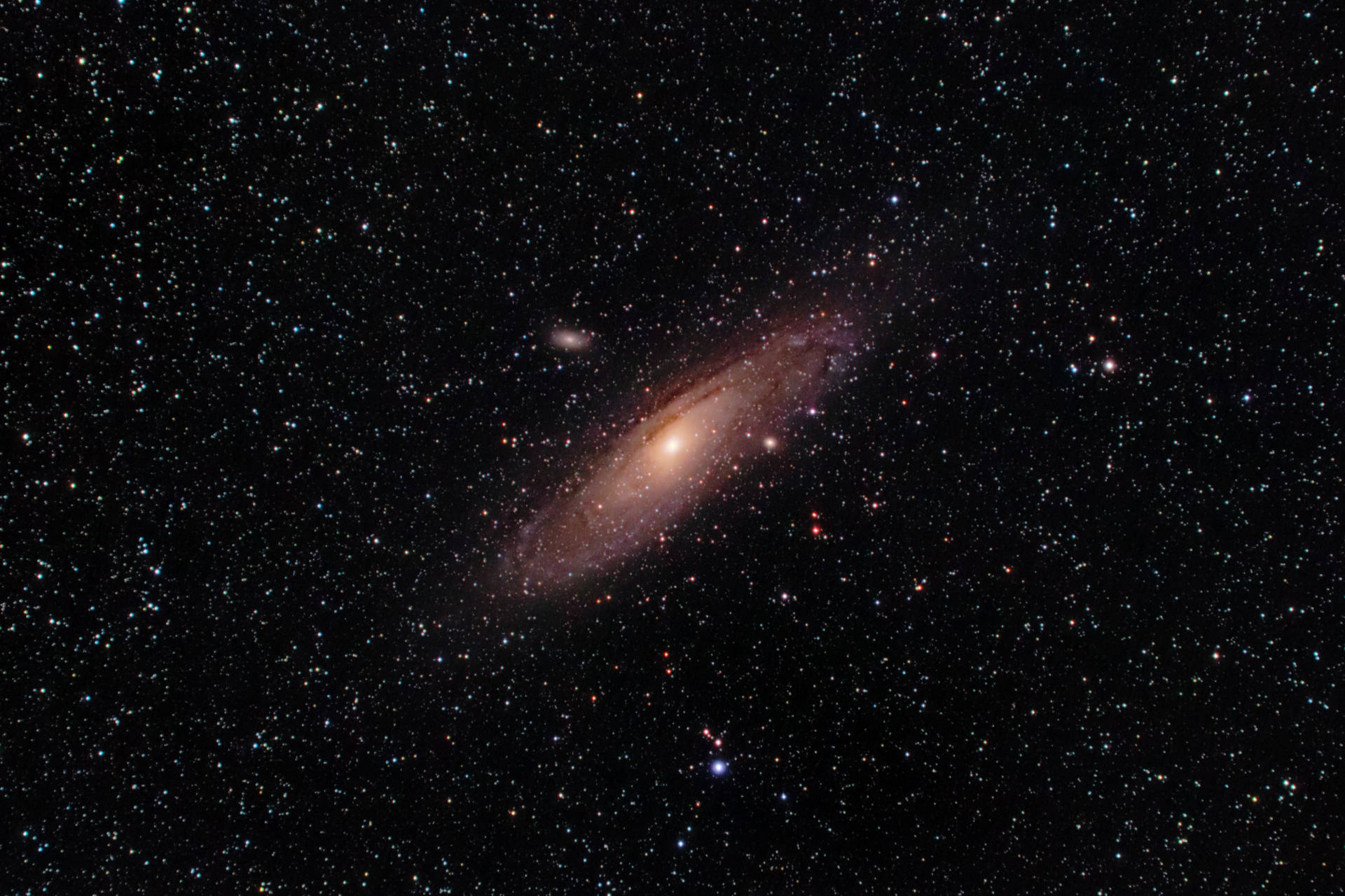 Fondo de pantalla de la galaxia de Andrómeda en el universo