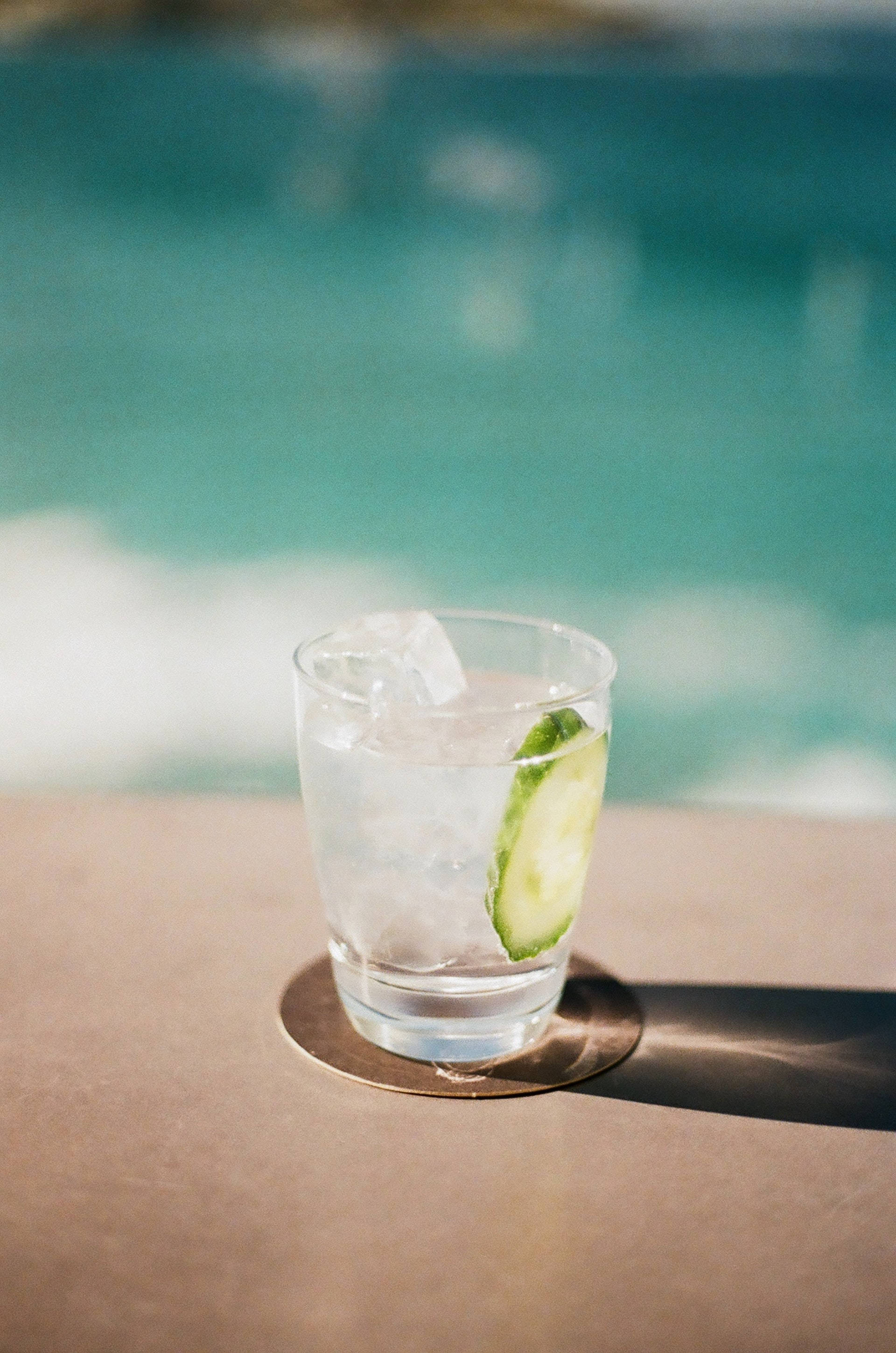 Gin Frío con Rodajas de Pepino Fondos de pantalla