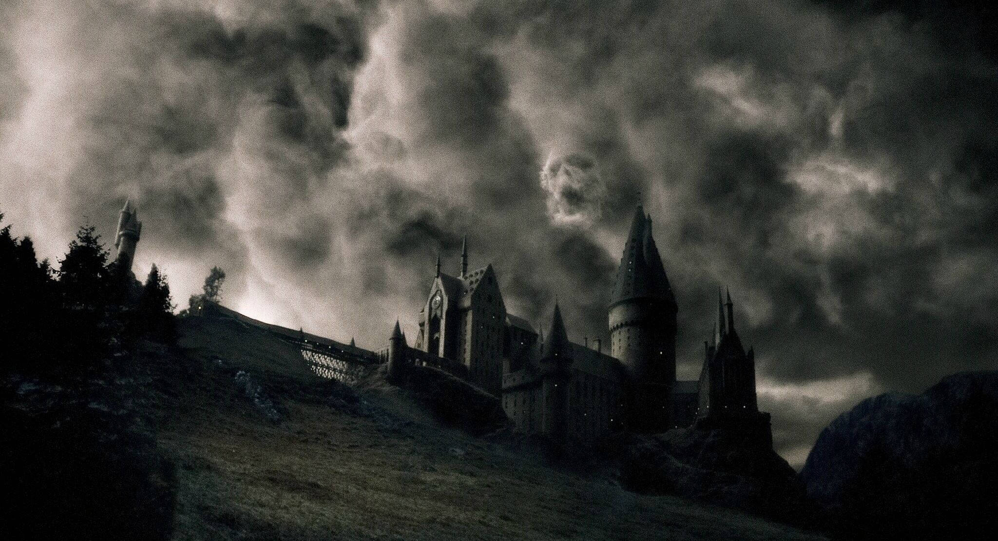 Harry Potter Estética Hogwarts en Blanco y Negro Fondos de pantalla