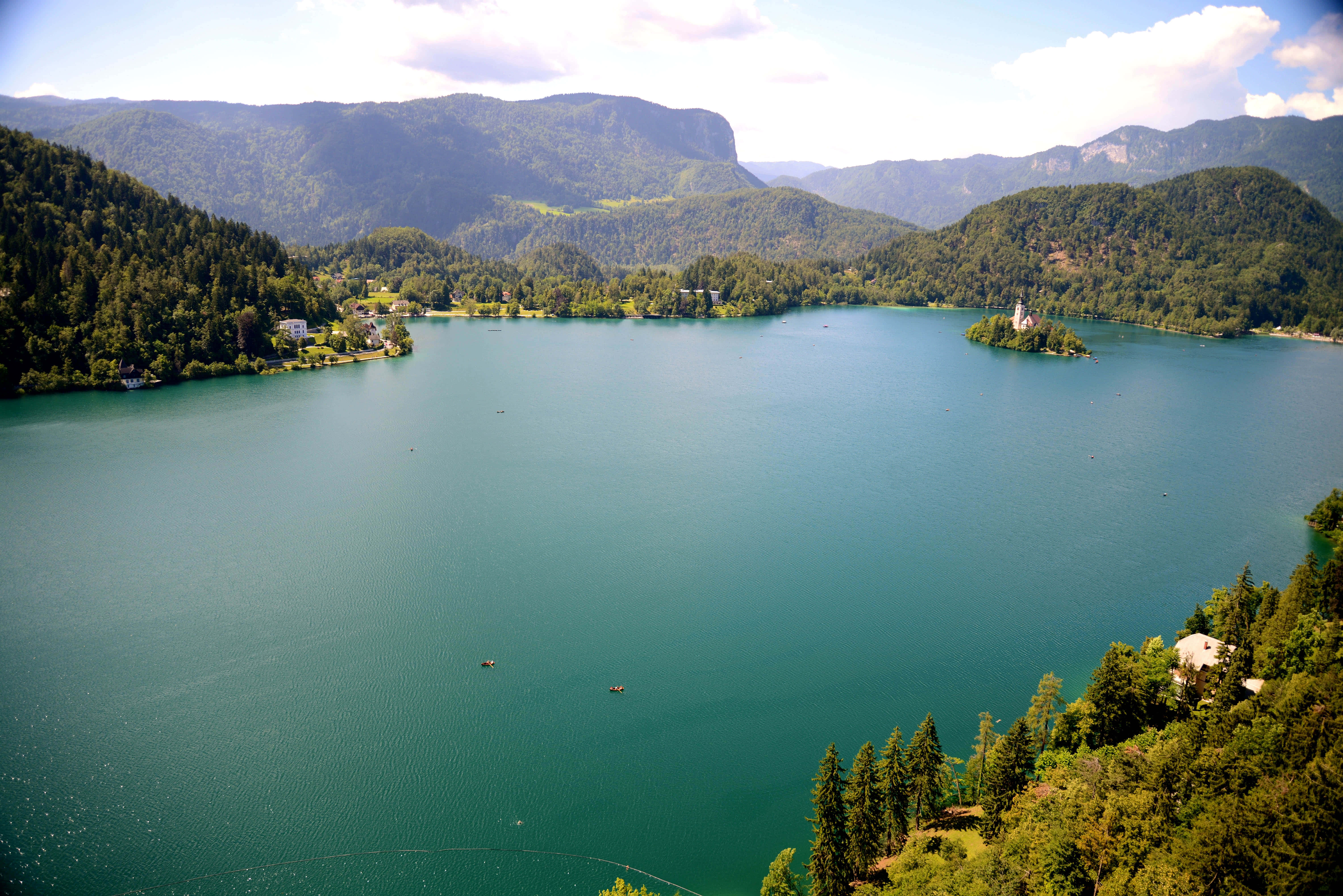 Hermoso día de verano en el lago Bled Fondos de pantalla