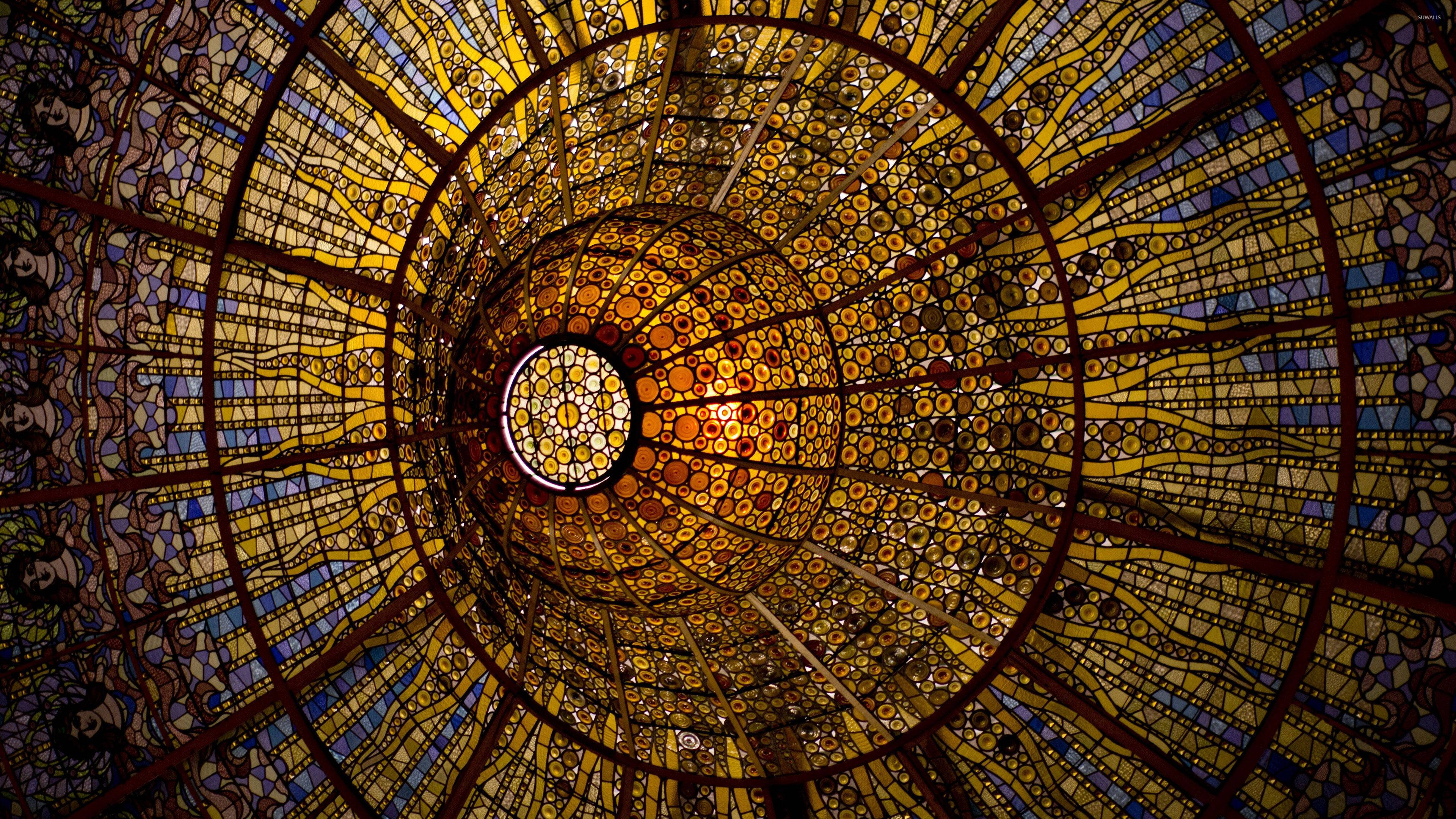 Hermoso Vitral con Patrón de Ventana Fondos de pantalla