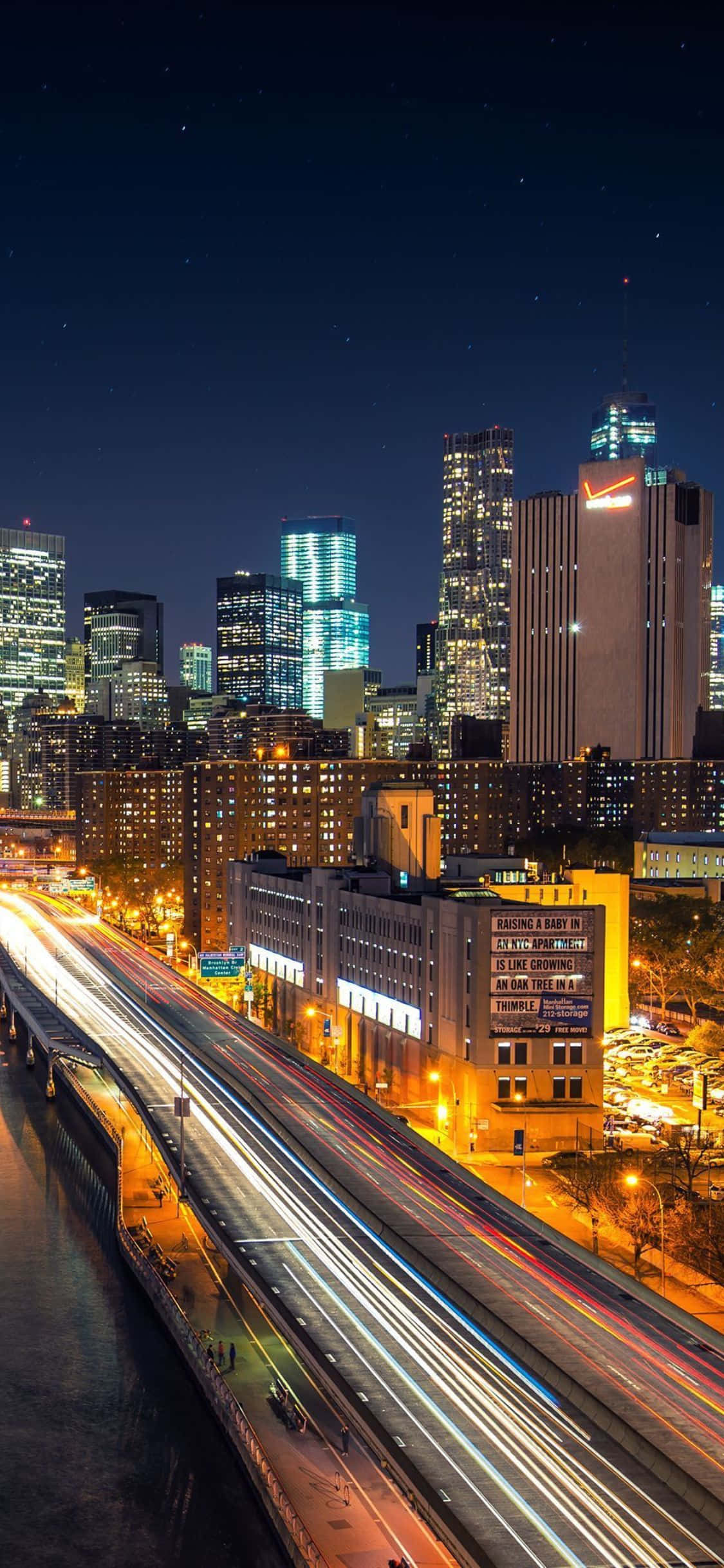 Ilumina tu iPhone Xs con las luces de neón de Nueva York Fondos de pantalla