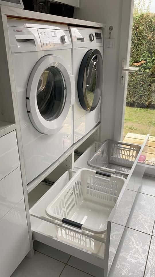 Imagen de un pequeño cuarto de lavado Fondos de pantalla