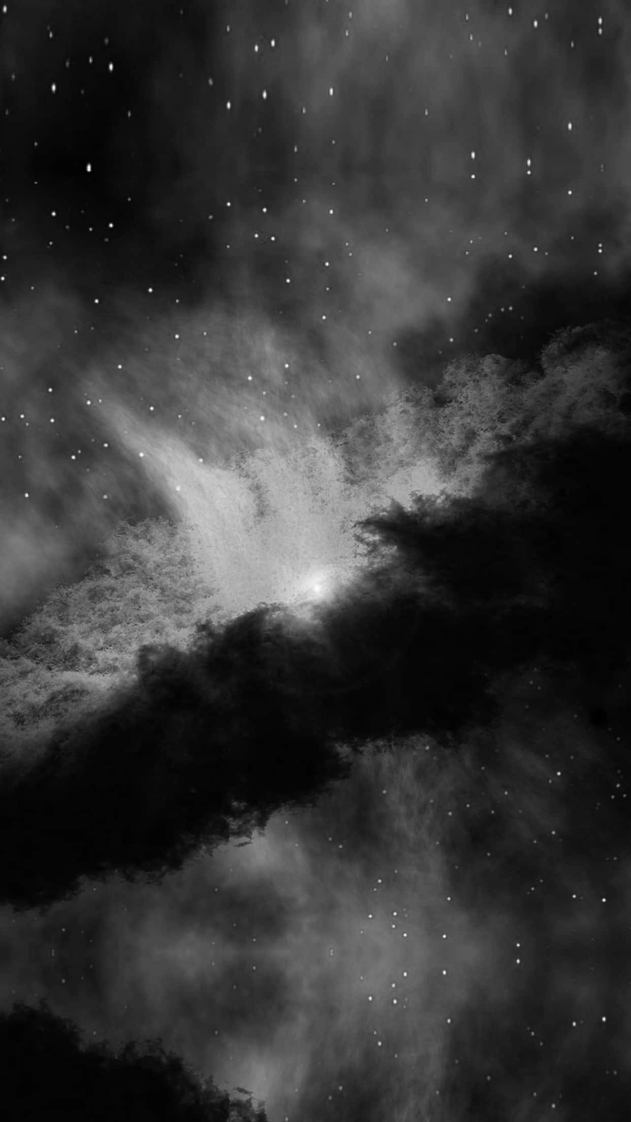 Impresionante imagen en escala de grises de nubes de tormenta Fondos de pantalla