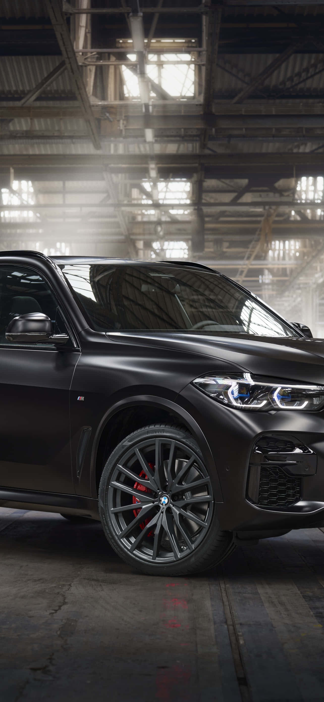 Impresionantemente Potente BMW X6 M en la Carretera Fondos de pantalla