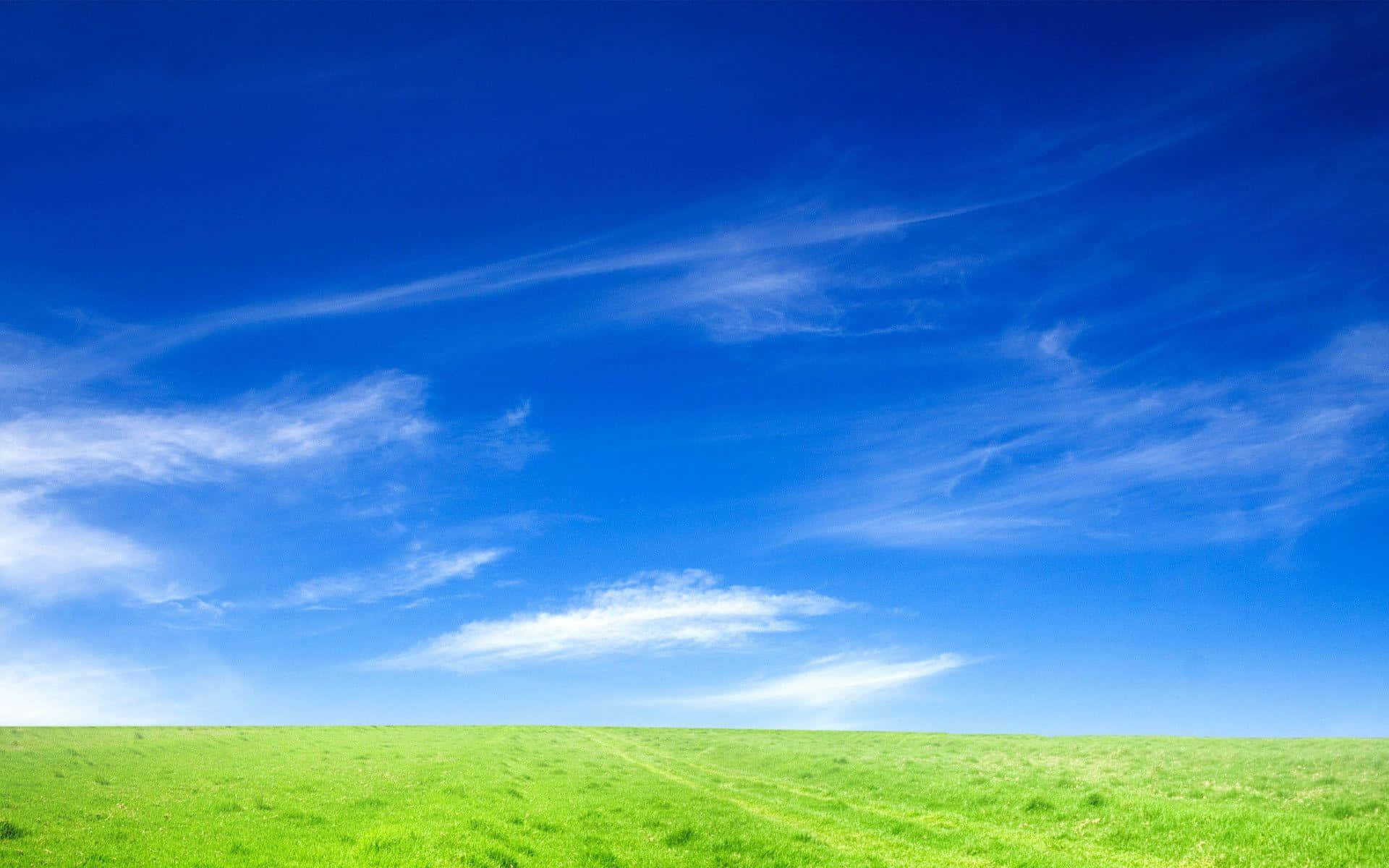 Inspírate con este impresionante cielo azul Fondos de pantalla