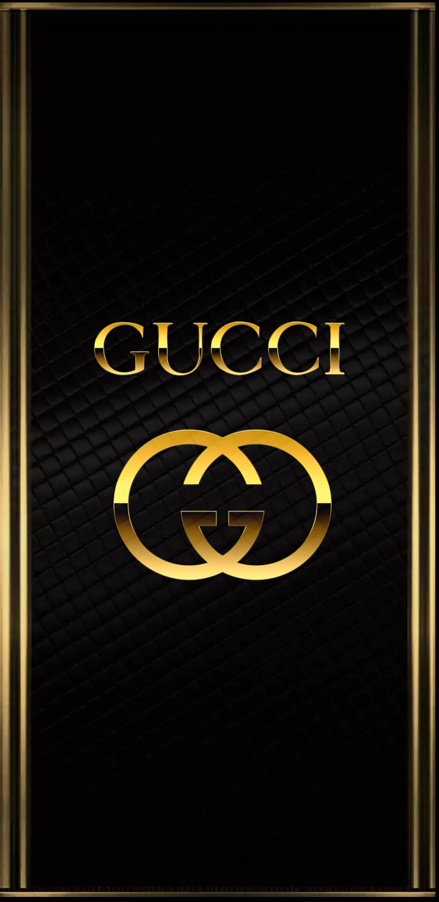iPhone 12 Pro Max Dorado de Lujo con Logo Gucci Fondos de pantalla