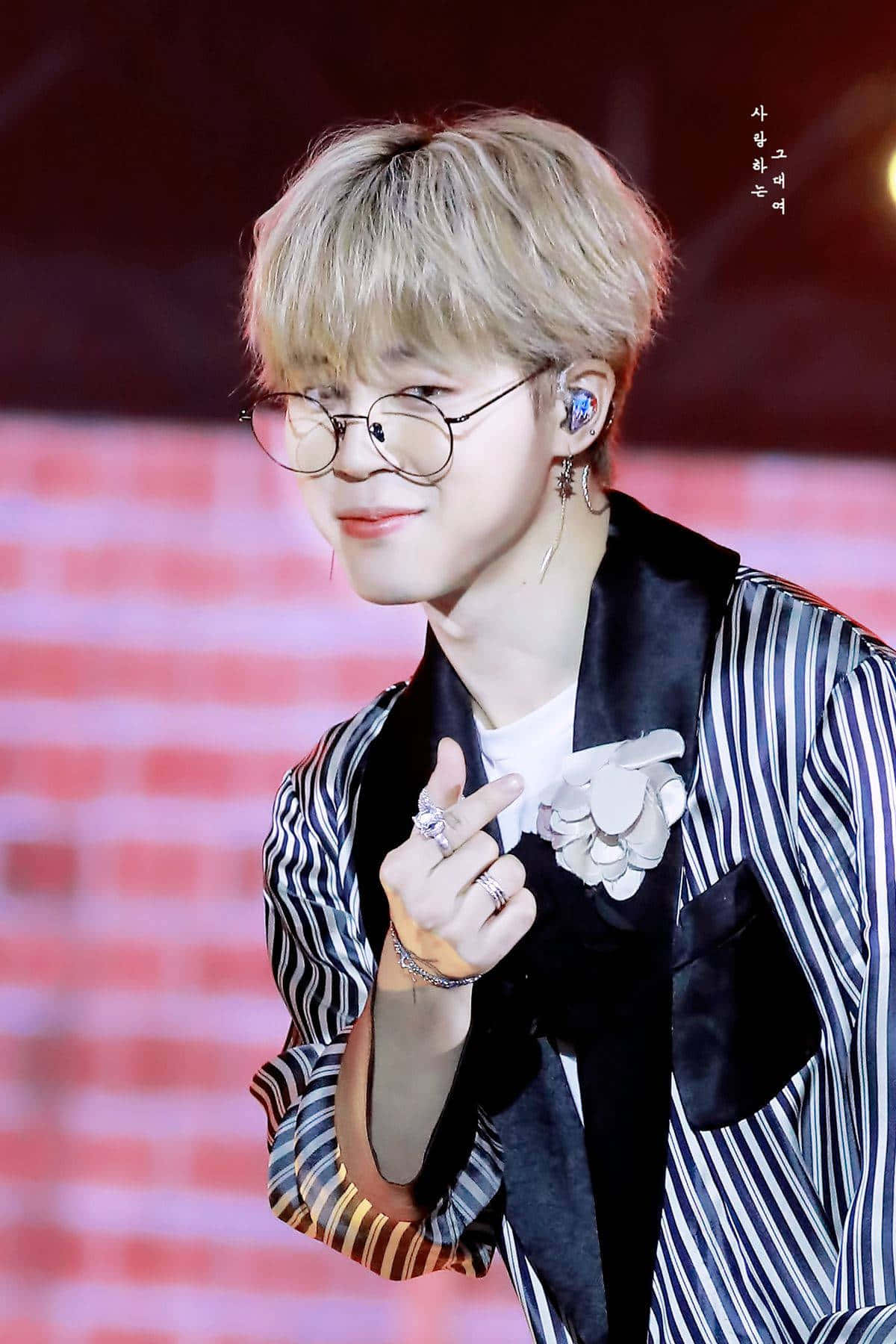 Jimin de BTS Corazón con los Dedos Fondos de pantalla