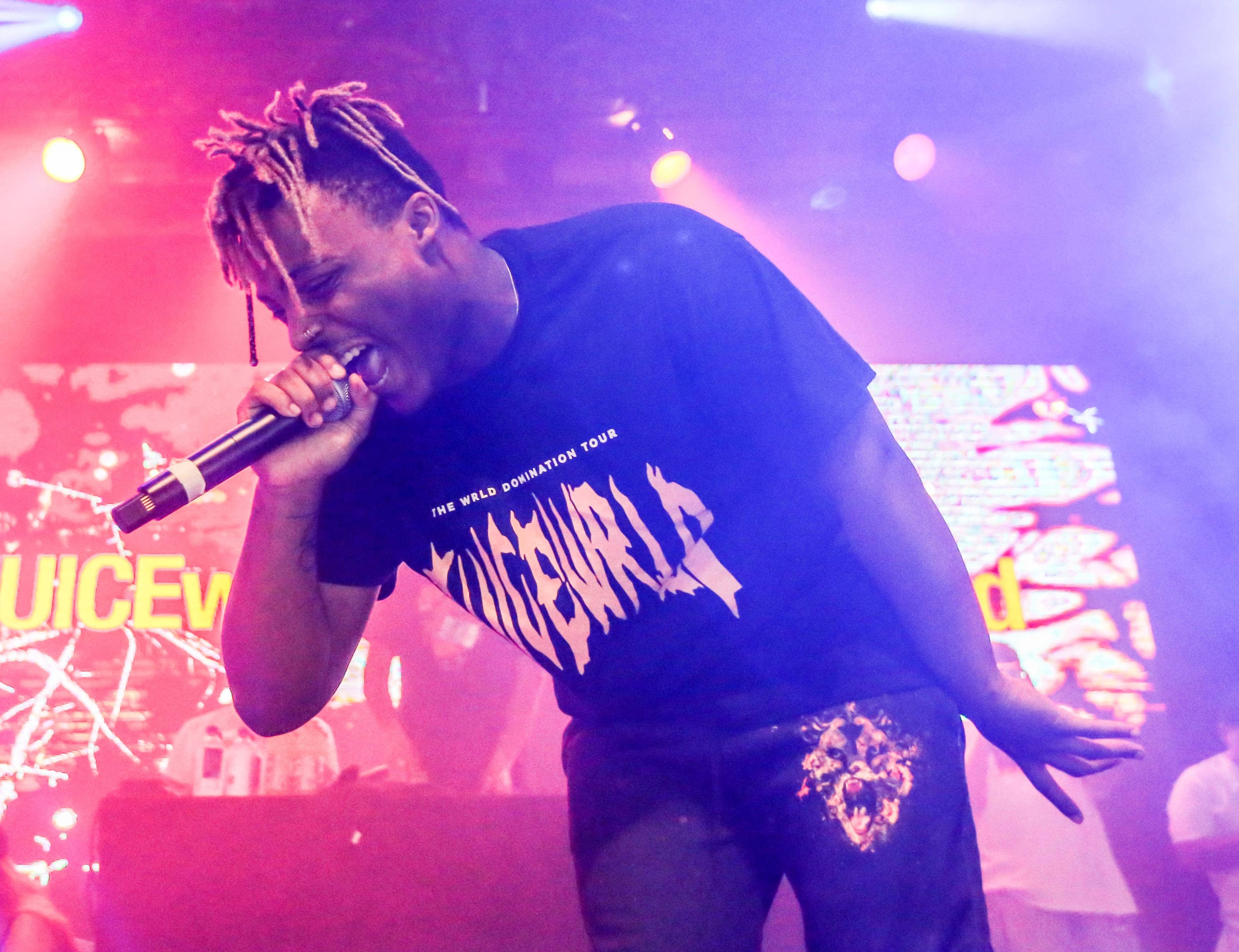 Juice Wrld en el Escenario 4K Fondos de pantalla