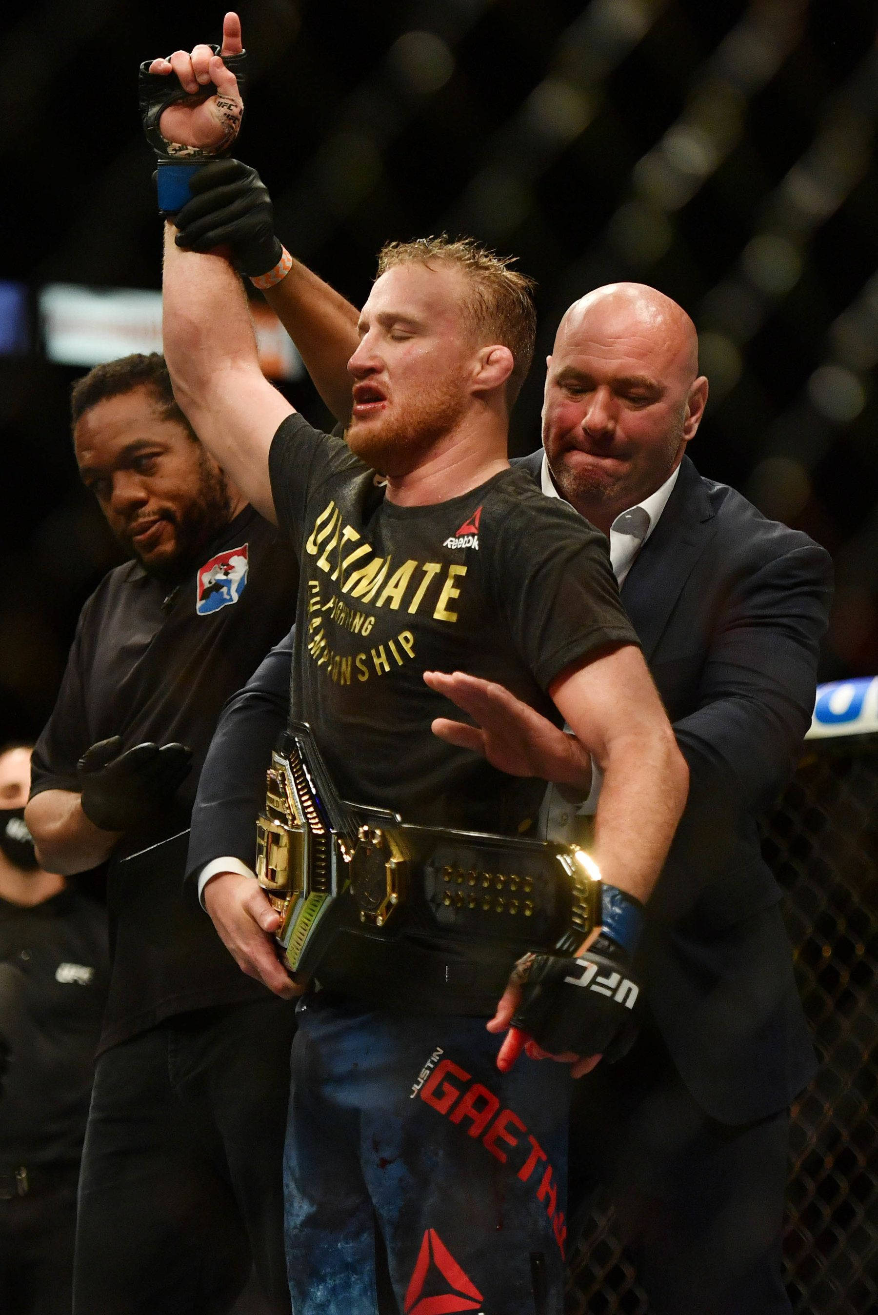 Justin Gaethje con el Cinturón de Campeón Fondos de pantalla