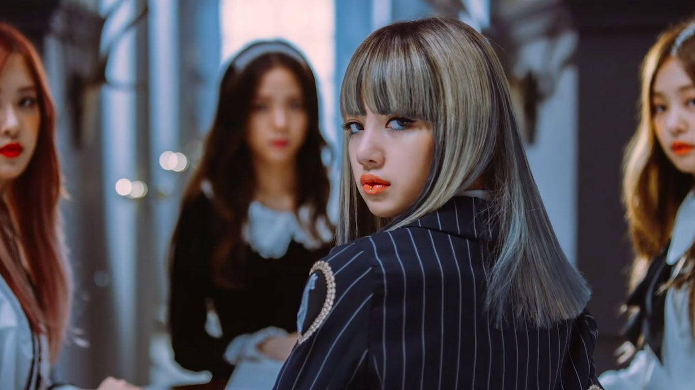 Fondo de pantalla de las integrantes de Blackpink borrosas excepto Lisa