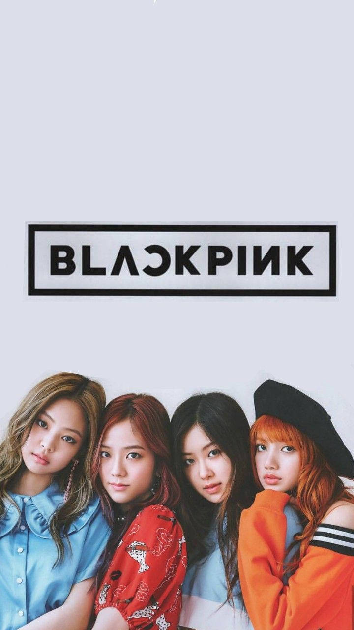 Fondo de pantalla de Blackpink con miembros sobre fondo blanco y logotipo