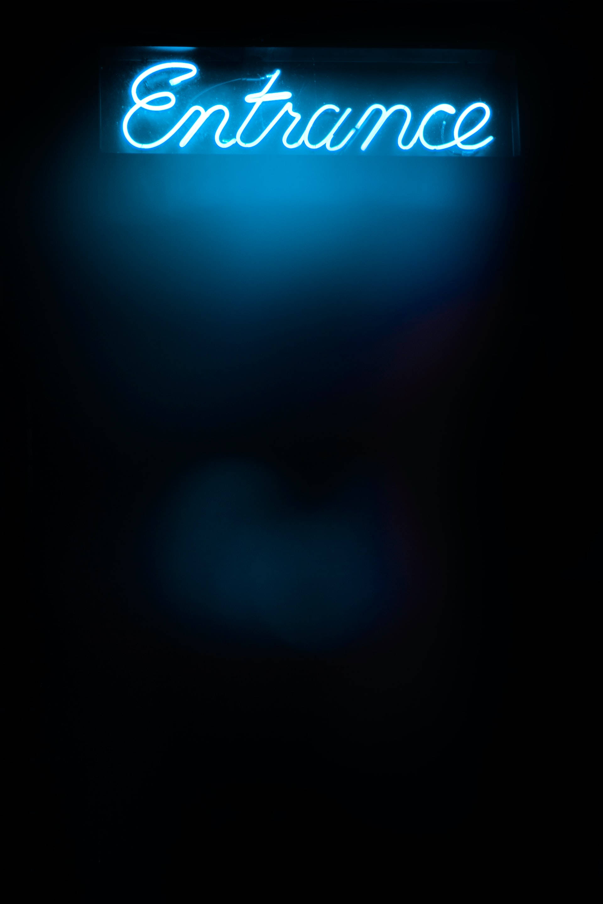 Letrero de Entrada en Neón Azul iPhone Fondos de pantalla