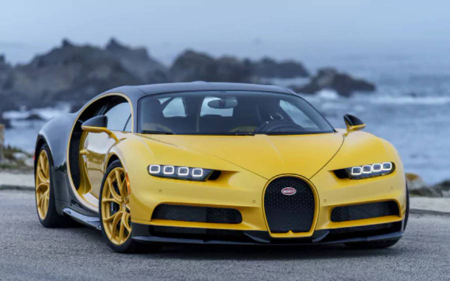 Leyenda: Majestuoso Bugatti Chiron amarillo en resolución 4K Fondos de pantalla