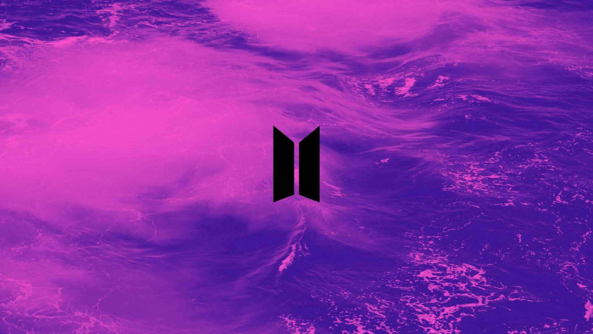 Logo de BTS sobre nubes en el mar para laptop Fondos de pantalla