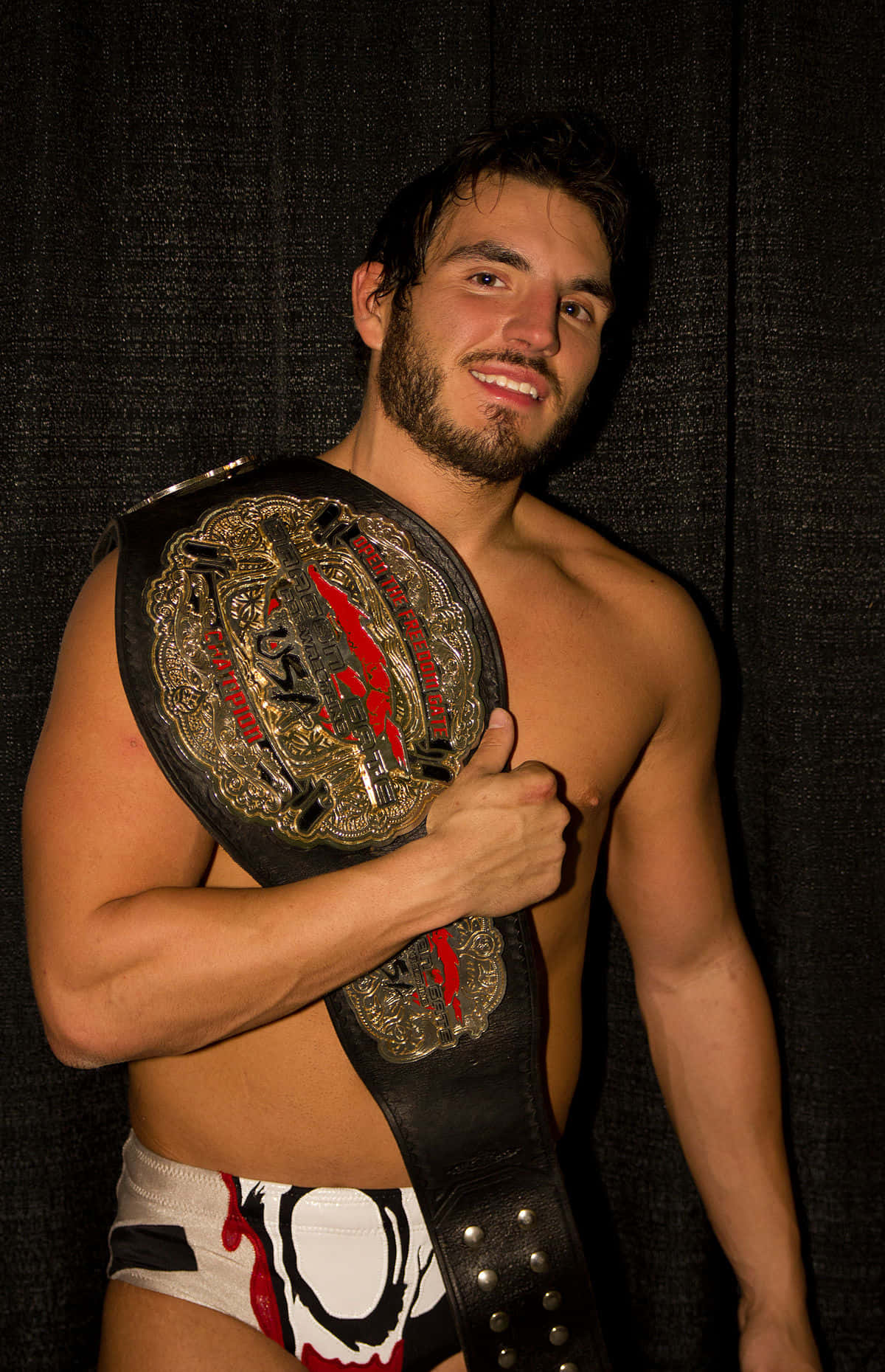 Luchador Johnny Gargano con Cinturón de Peso Pesado Fondos de pantalla