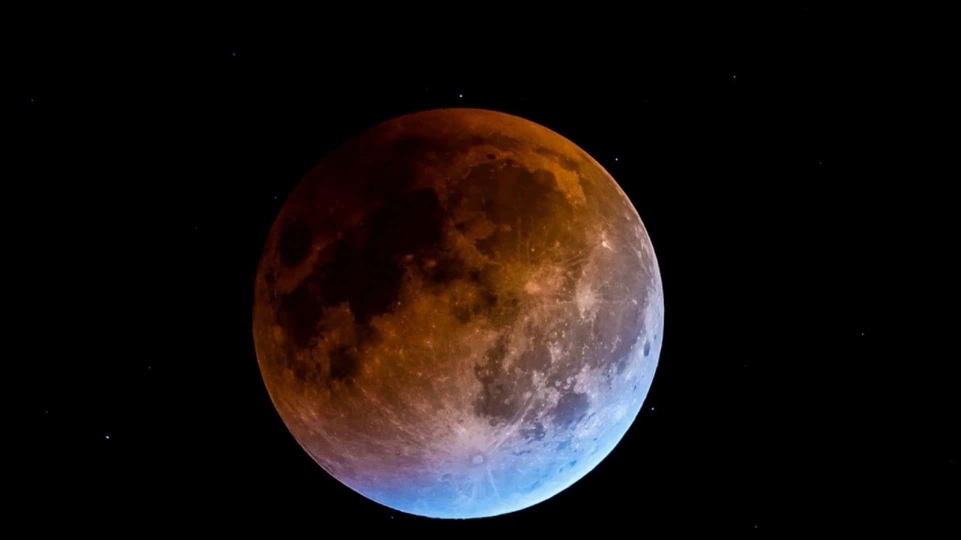 Luna de sangre visible en el cielo Fondos de pantalla
