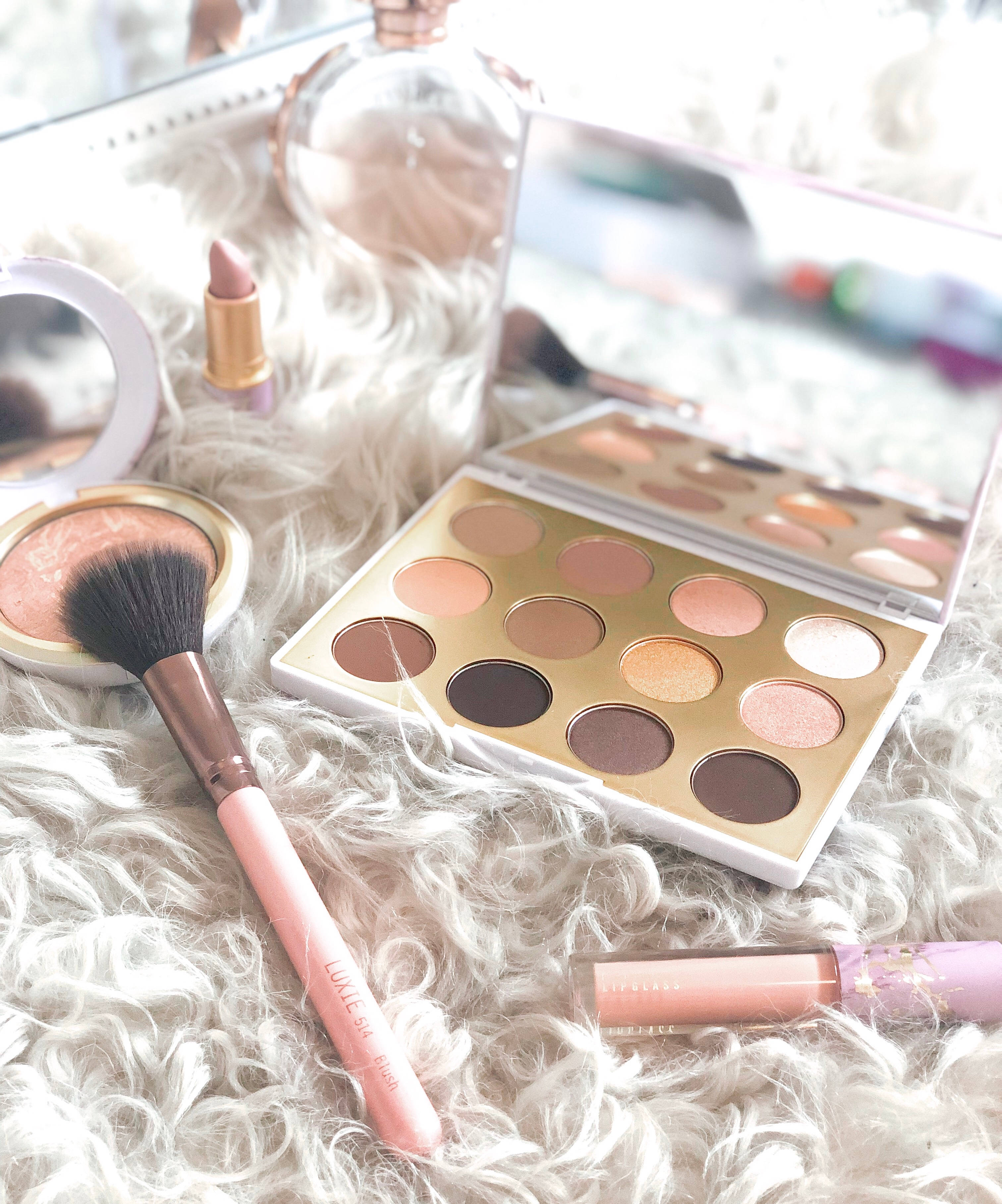 Mac Cosmetics Snow Ball Fondos de pantalla