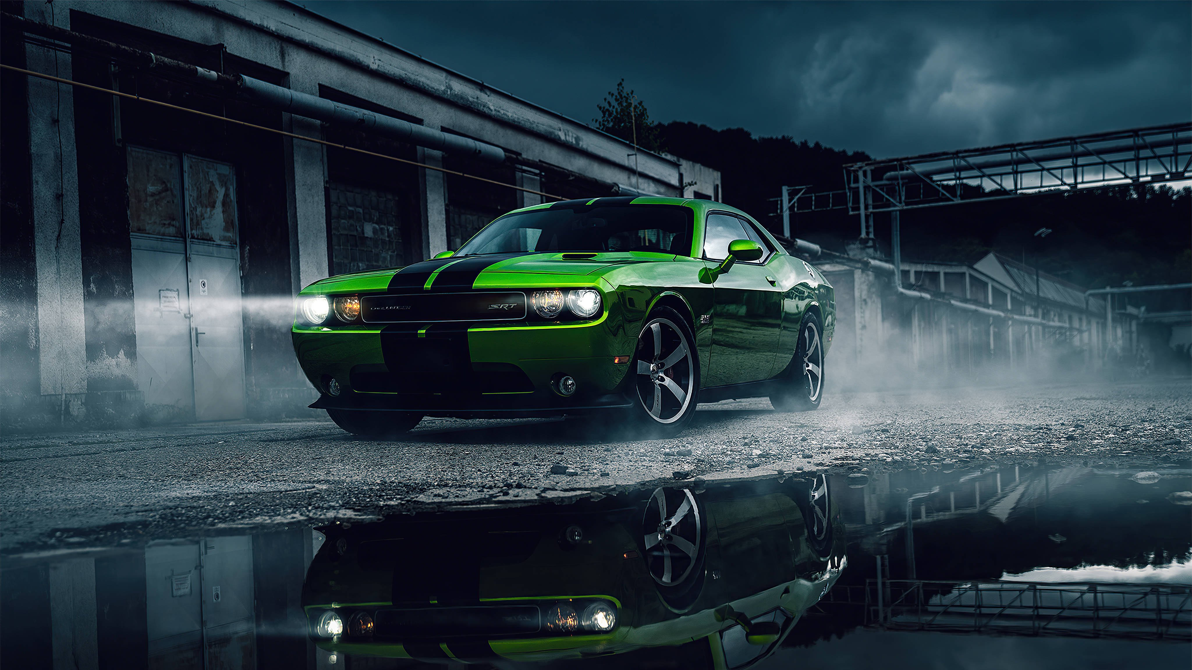 Majestuoso Dodge Challenger Demon en Verde Intenso, Brillando en Resolución 4K Fondos de pantalla