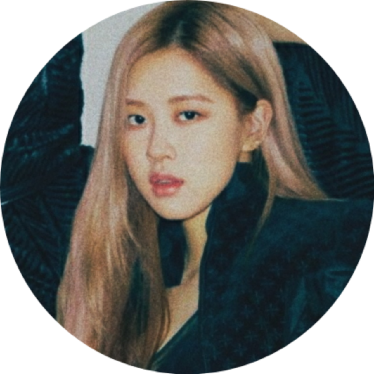 Miembro de Blackpink con look glamoroso Fondos de pantalla