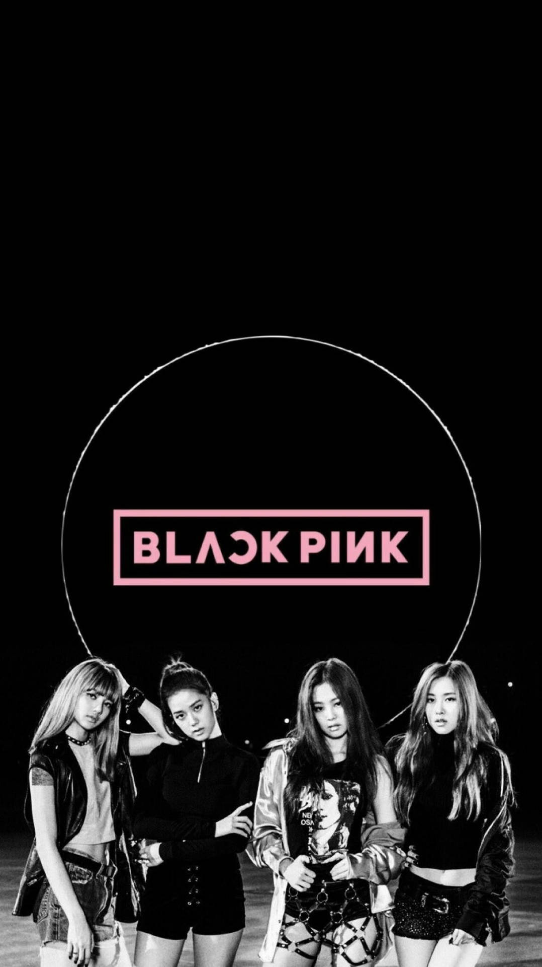 Fondo de pantalla de Blackpink con miembros sobre fondo negro y logotipo en un anillo de luz
